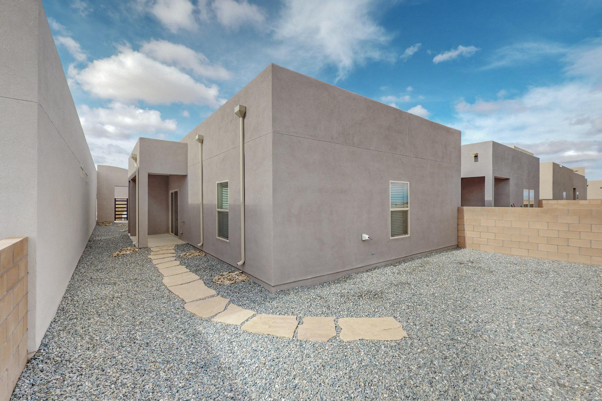 1442 Tierra Verde Loop