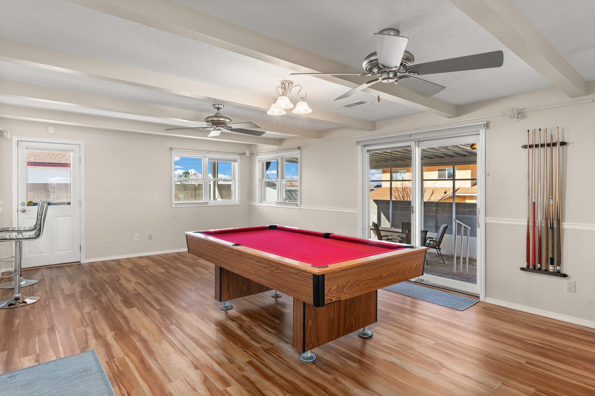 6625 Gisele Drive NE