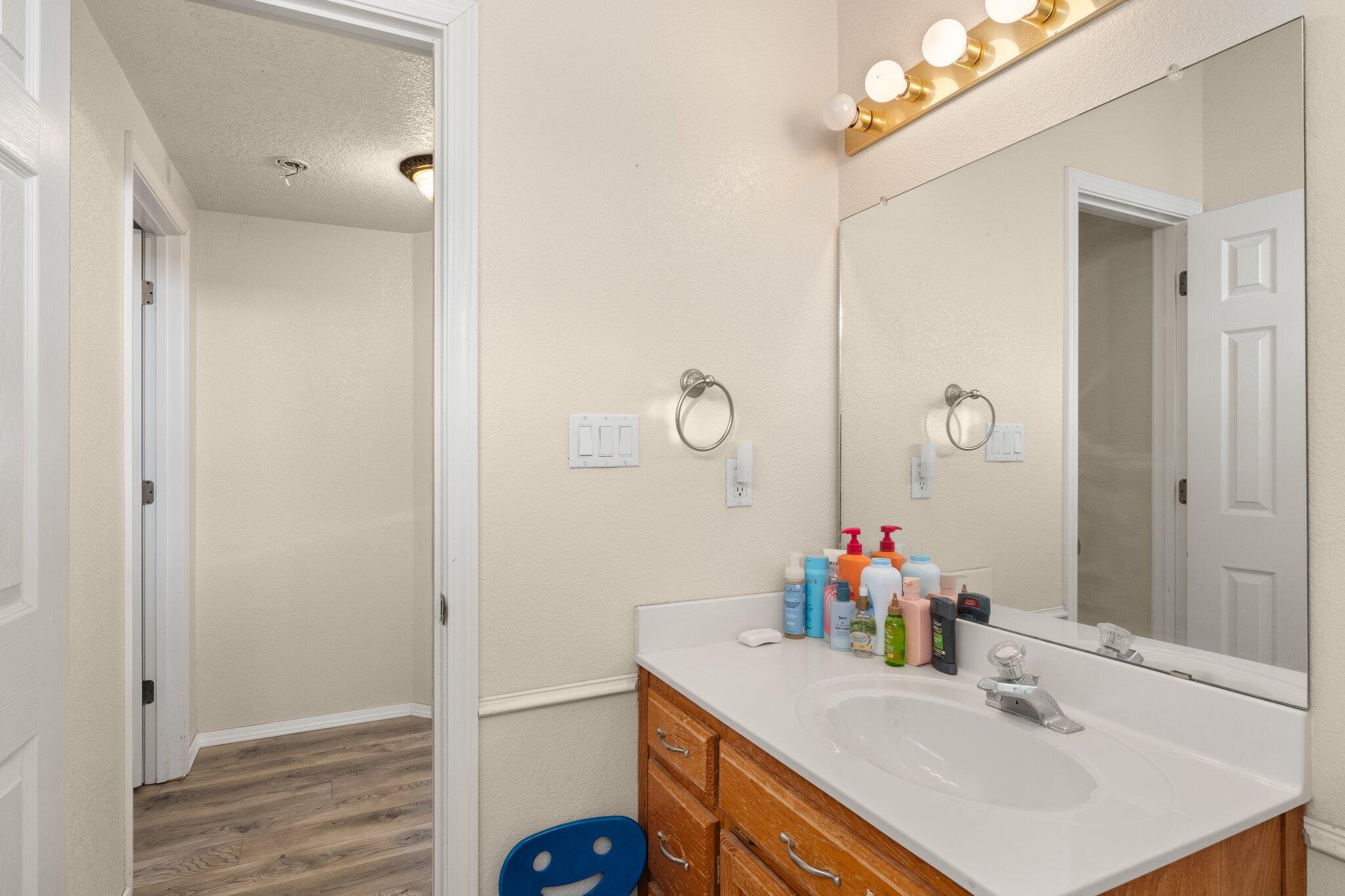 4720 Spring Vale Road NW