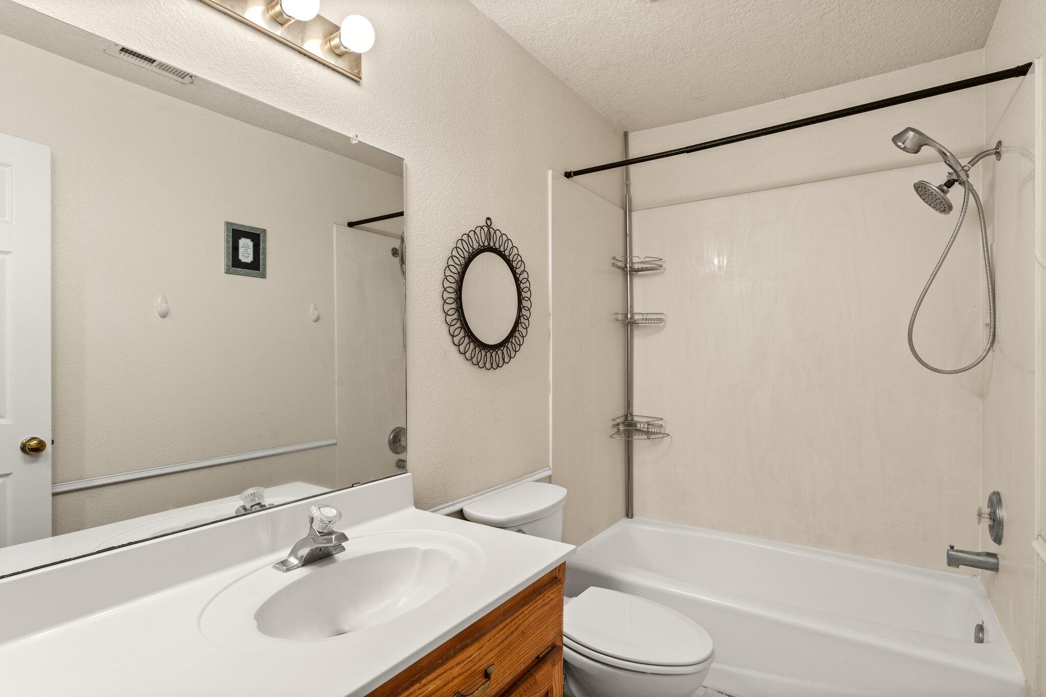 4720 Spring Vale Road NW