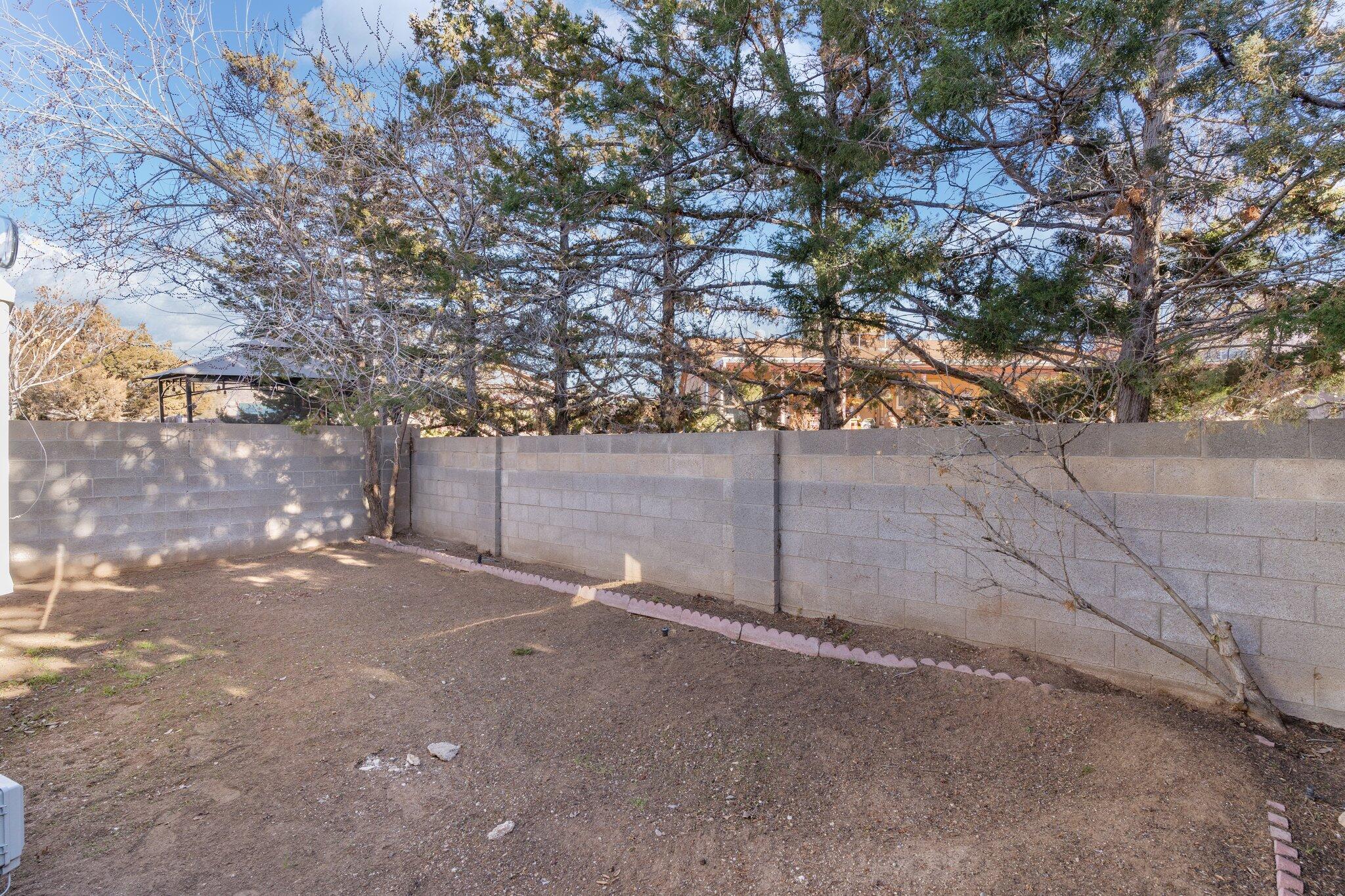 12524 Singing Arrow Avenue SE