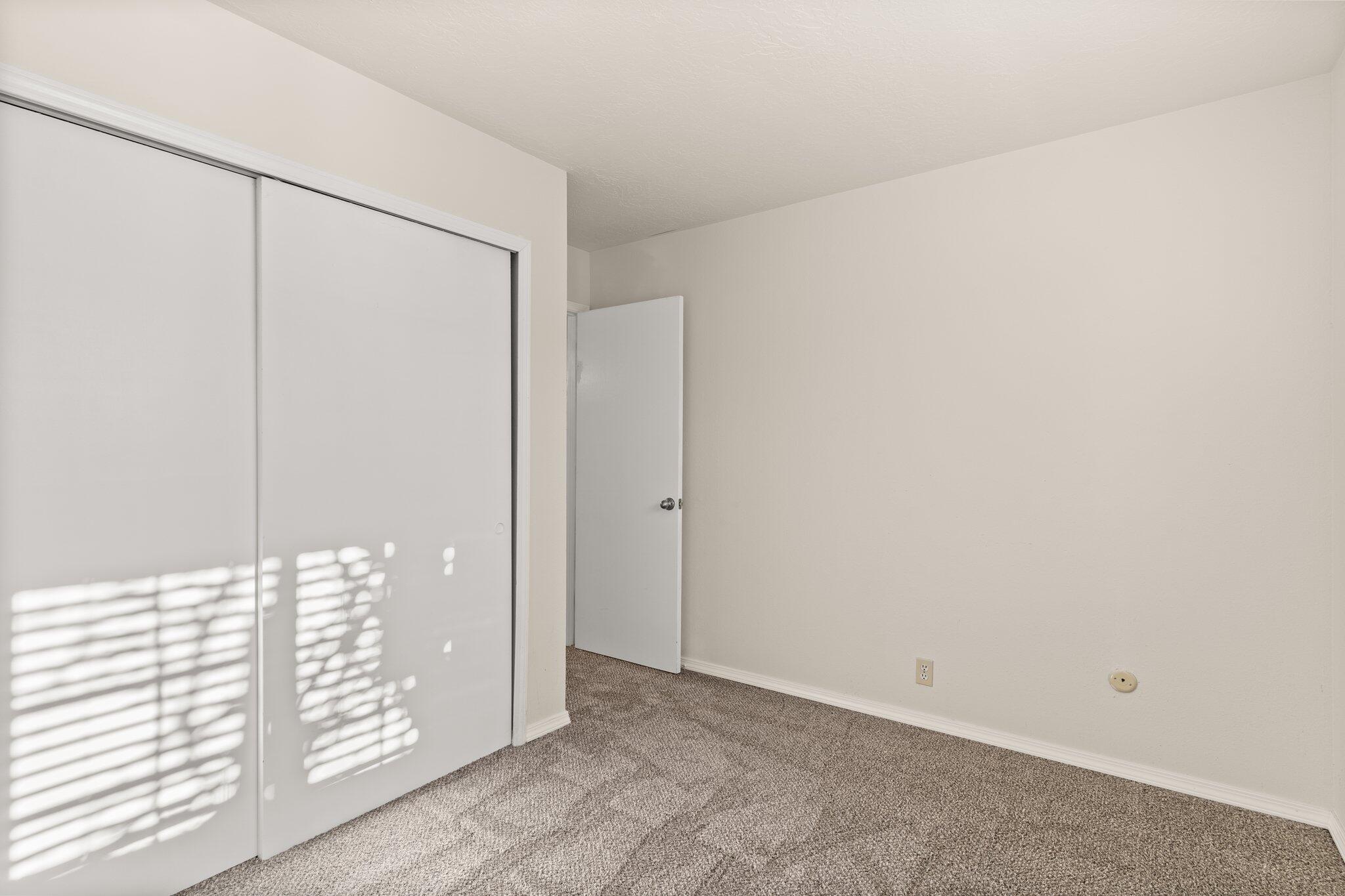 12524 Singing Arrow Avenue SE