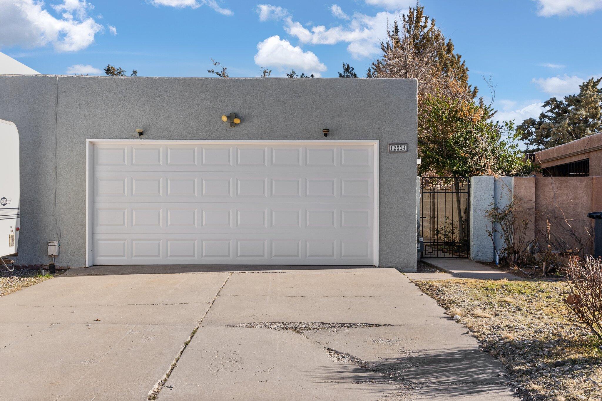 12524 Singing Arrow Avenue SE