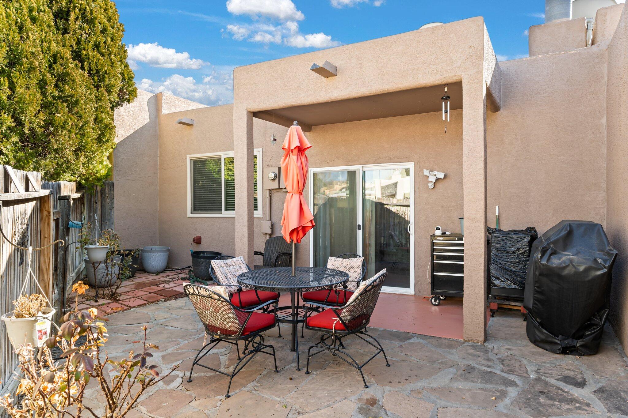 6031 Del Campo Place NE