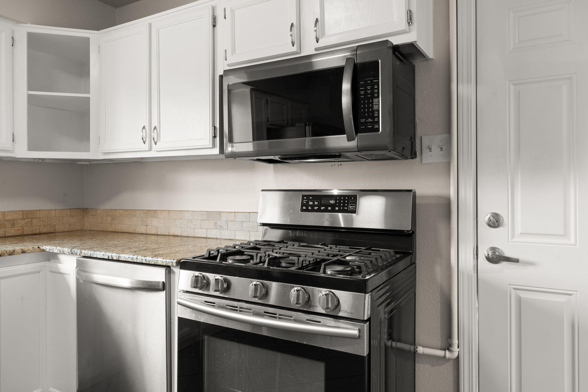 511 Keleher Avenue NW