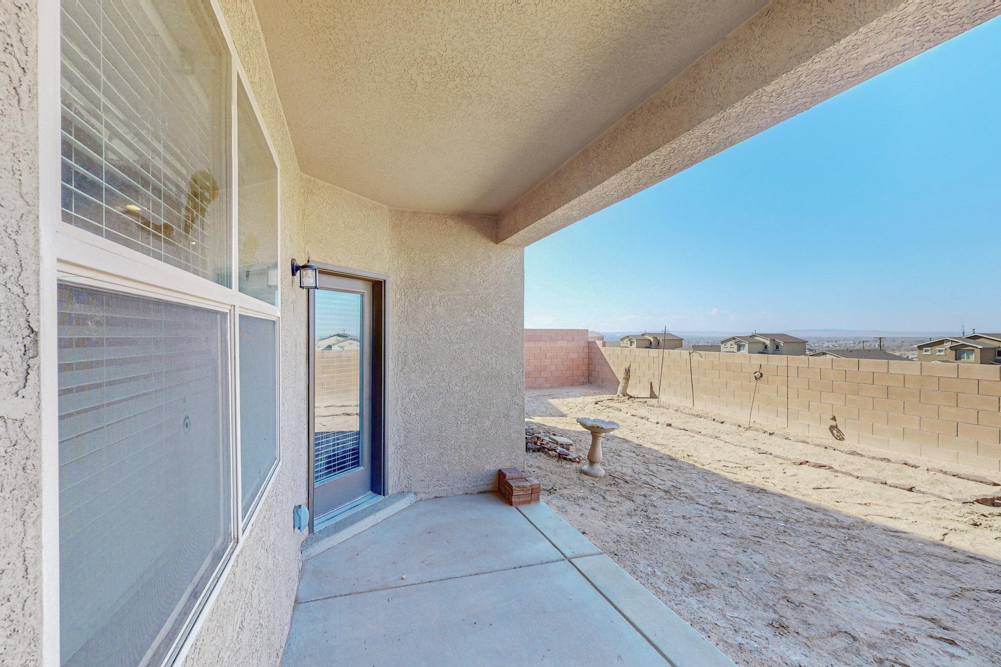 11 Dos Hermanos Court