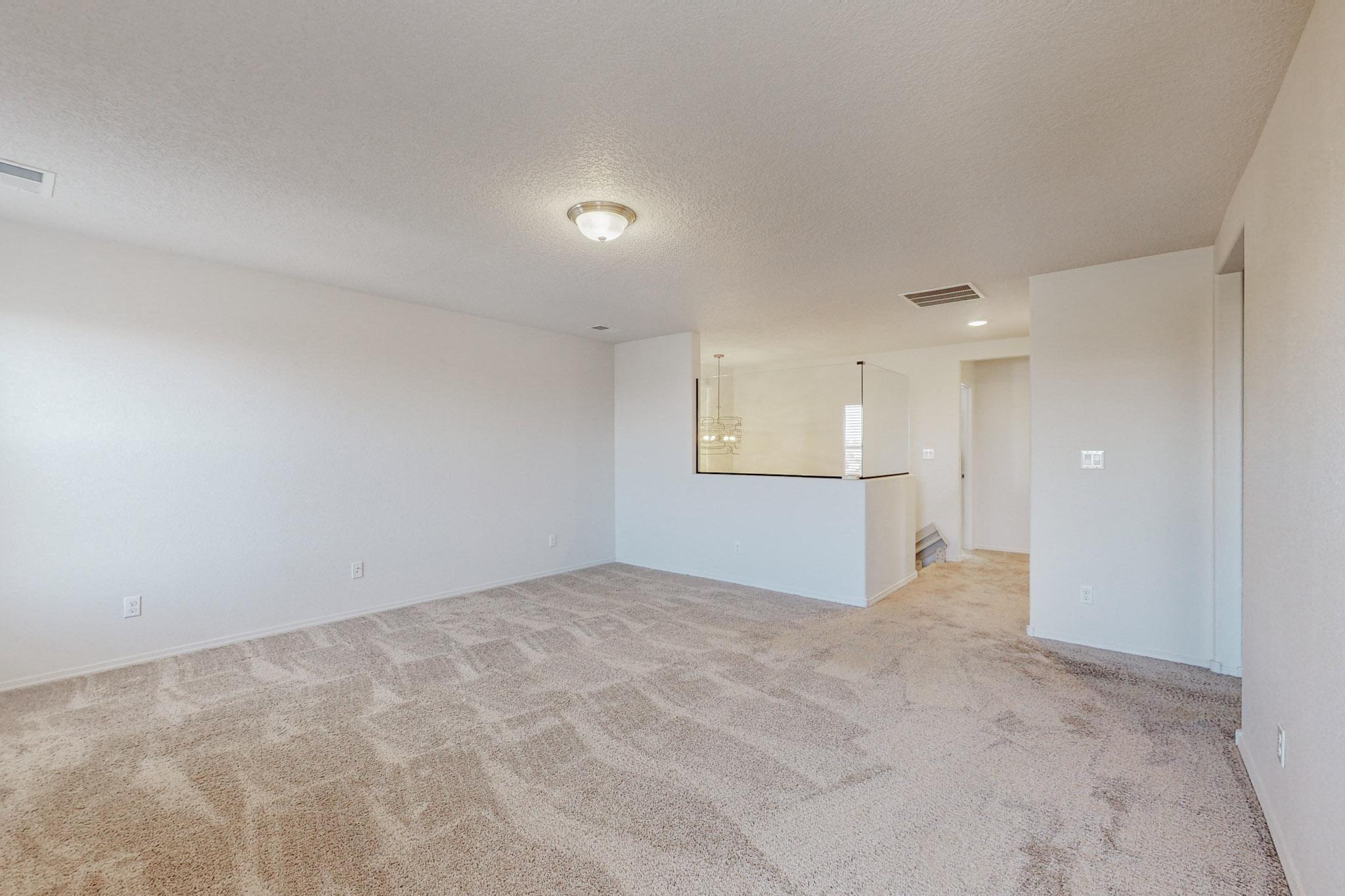 11 Dos Hermanos Court