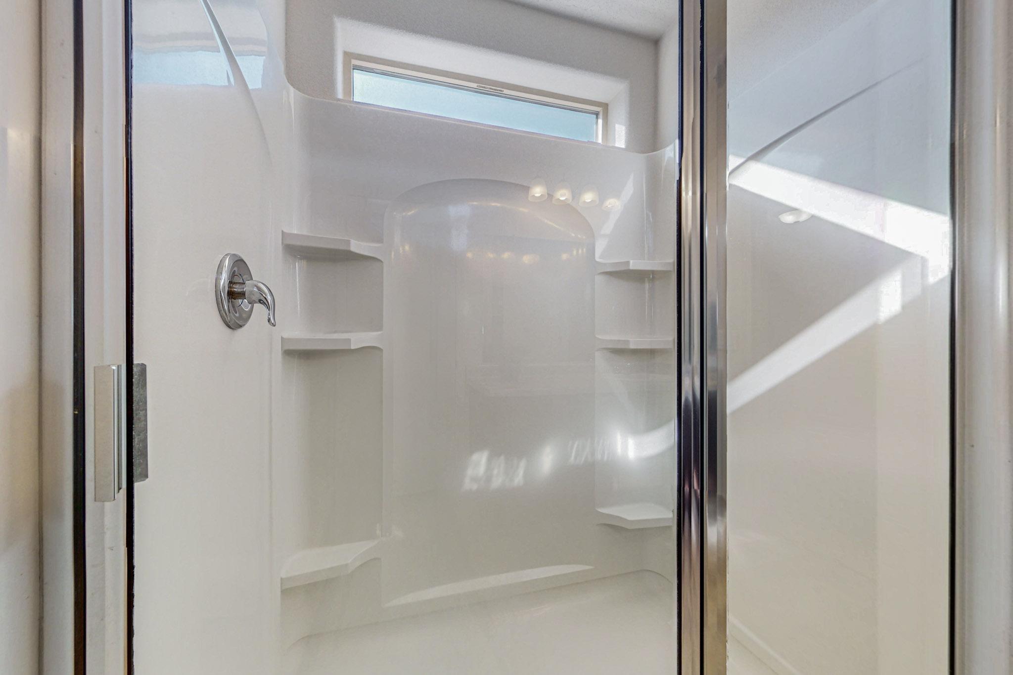 11 Dos Hermanos Court