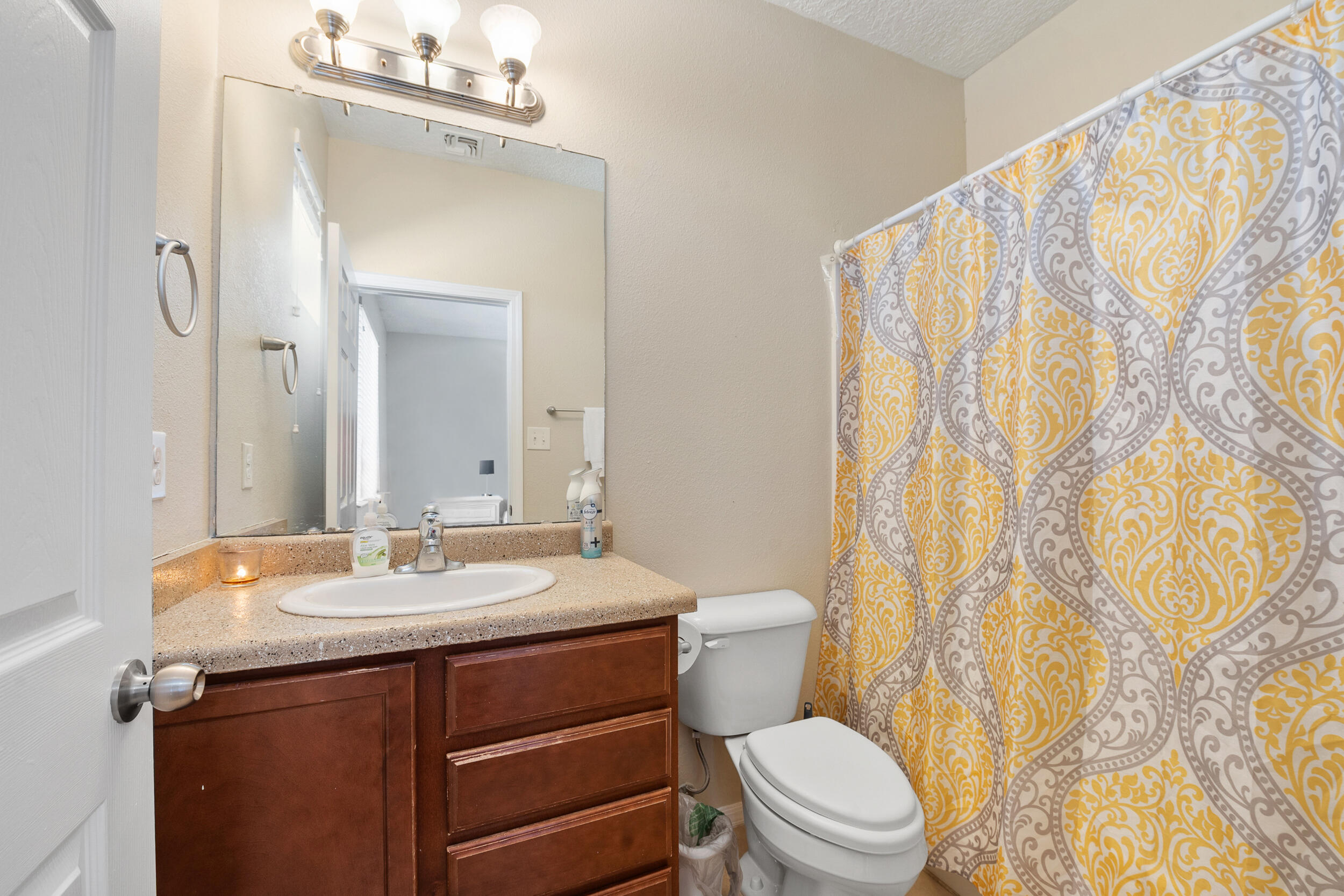 2709 Moon Glow Drive NE