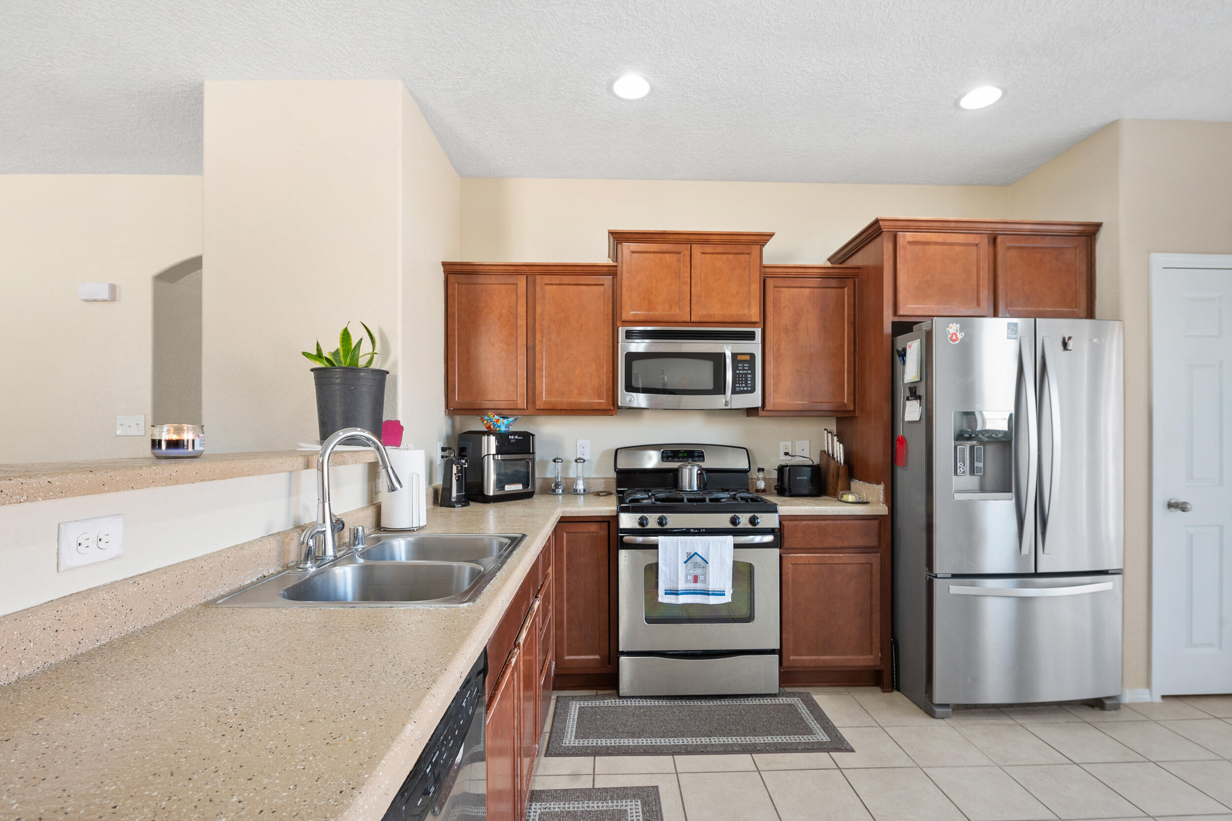 2709 Moon Glow Drive NE