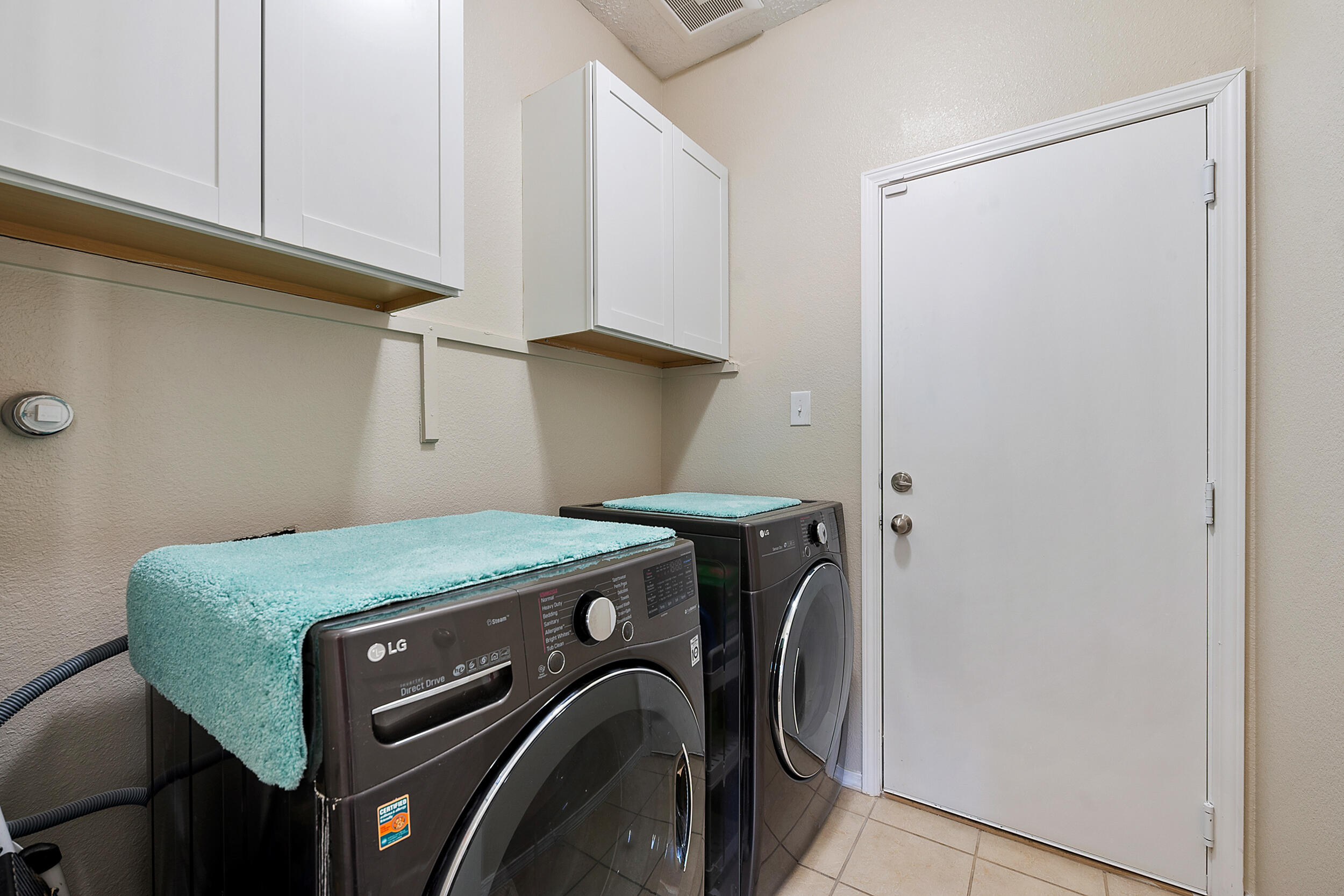 2709 Moon Glow Drive NE