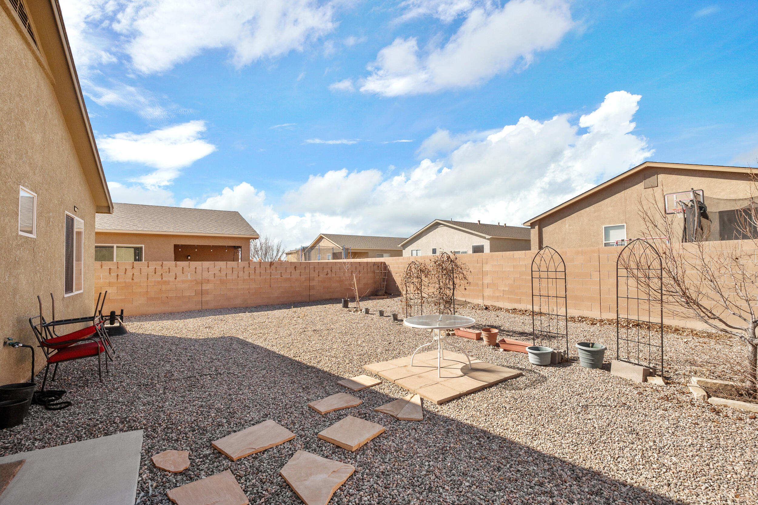 2709 Moon Glow Drive NE