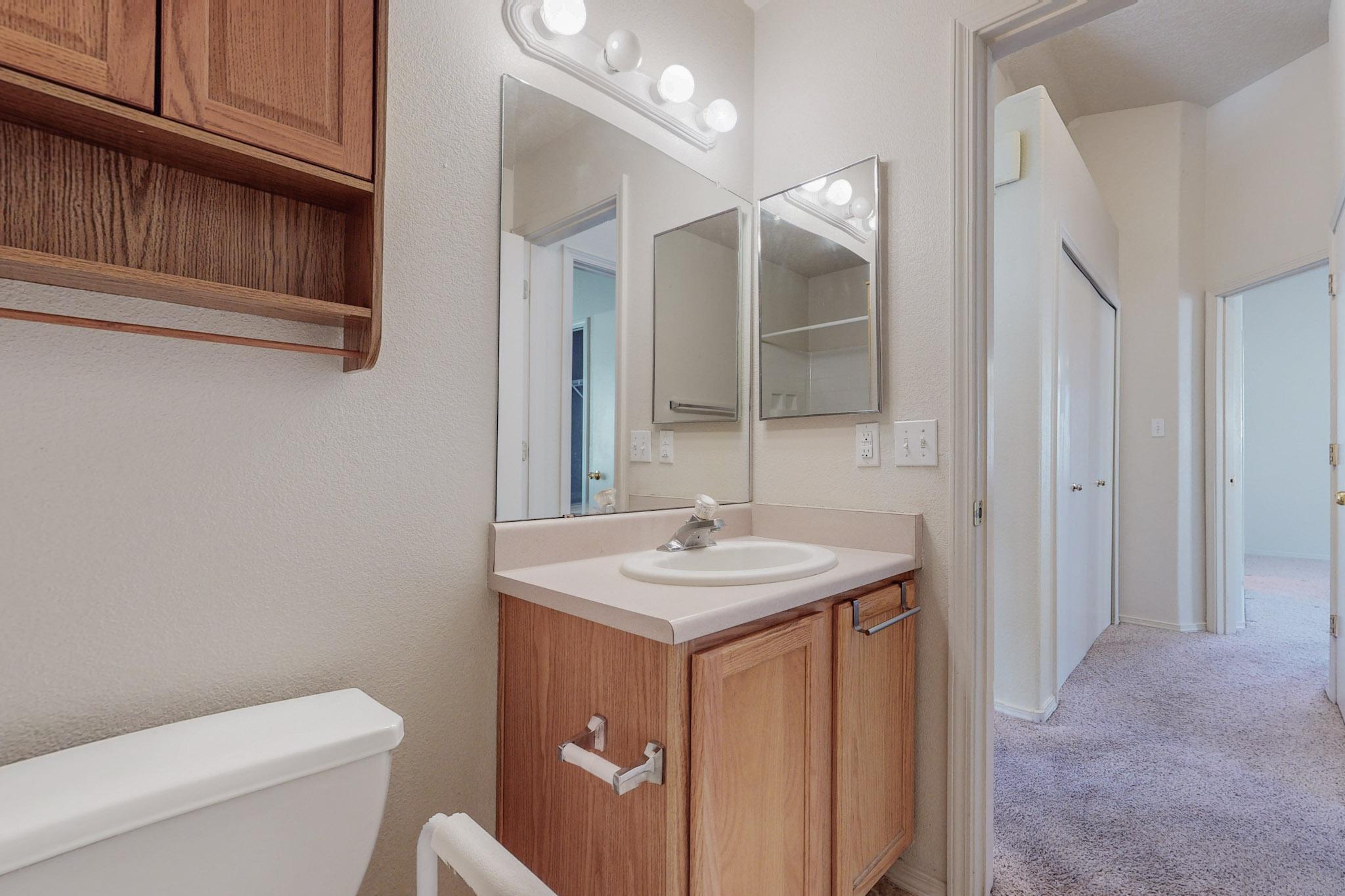 6936 Skylar Drive NE