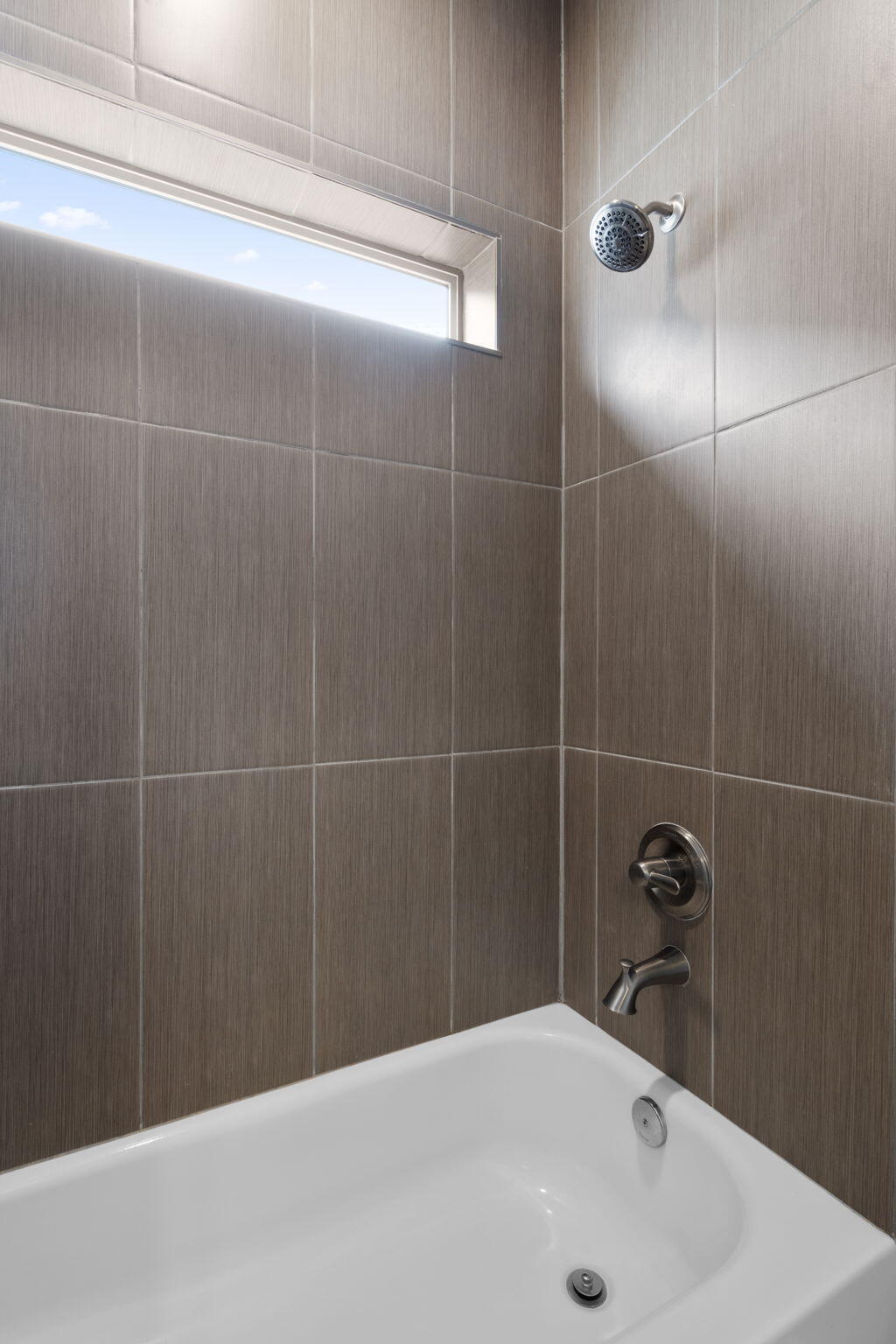 7501 Prickly Brush Street NW