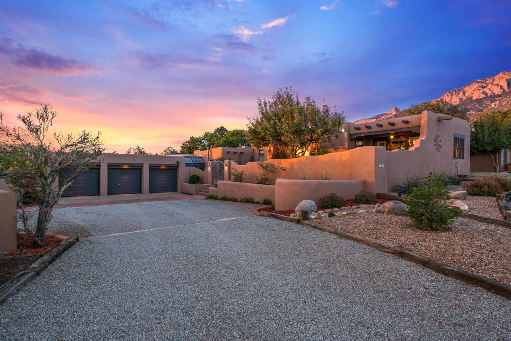 538 Black Bear Road NE