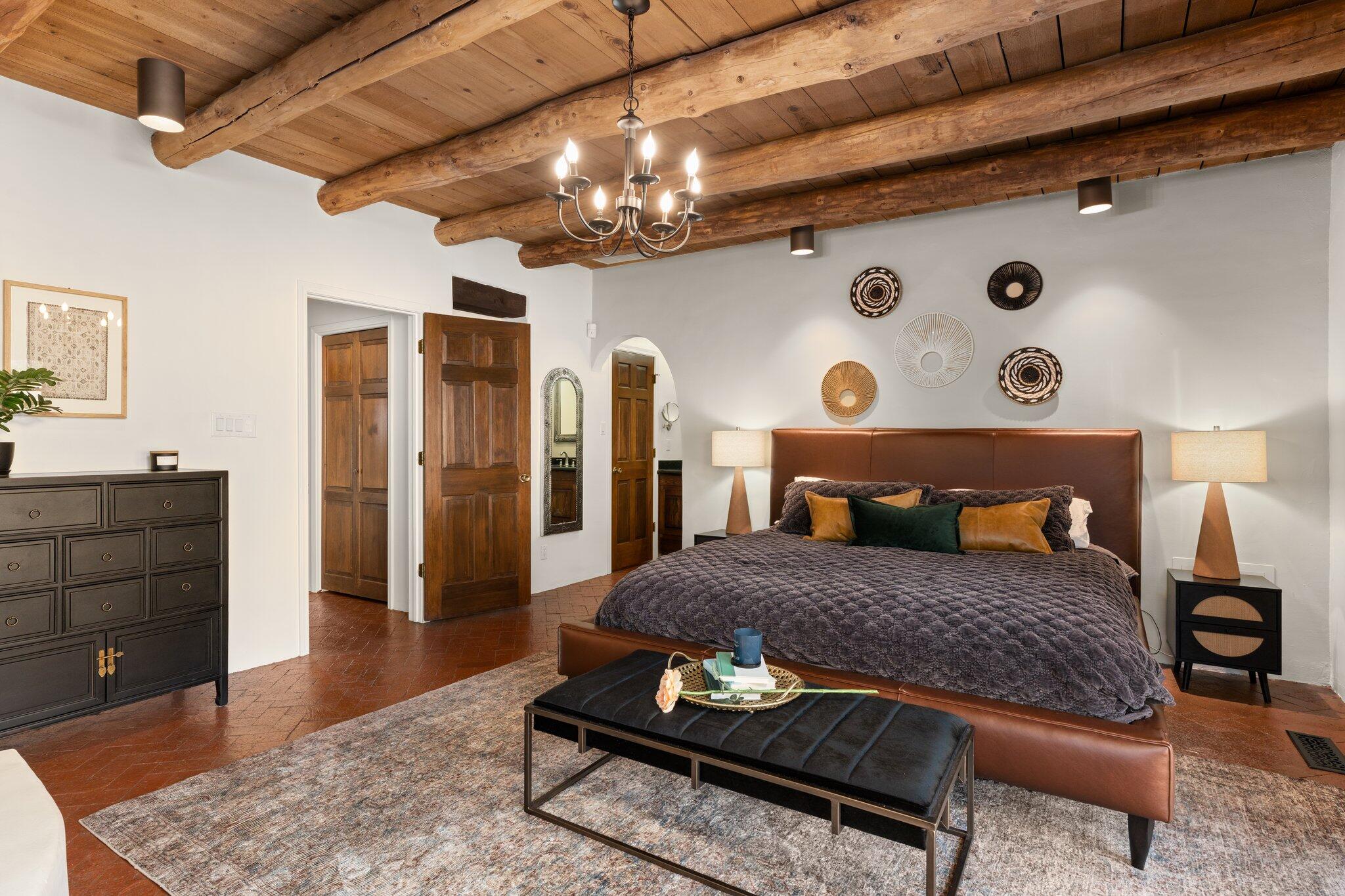 538 Black Bear Road NE