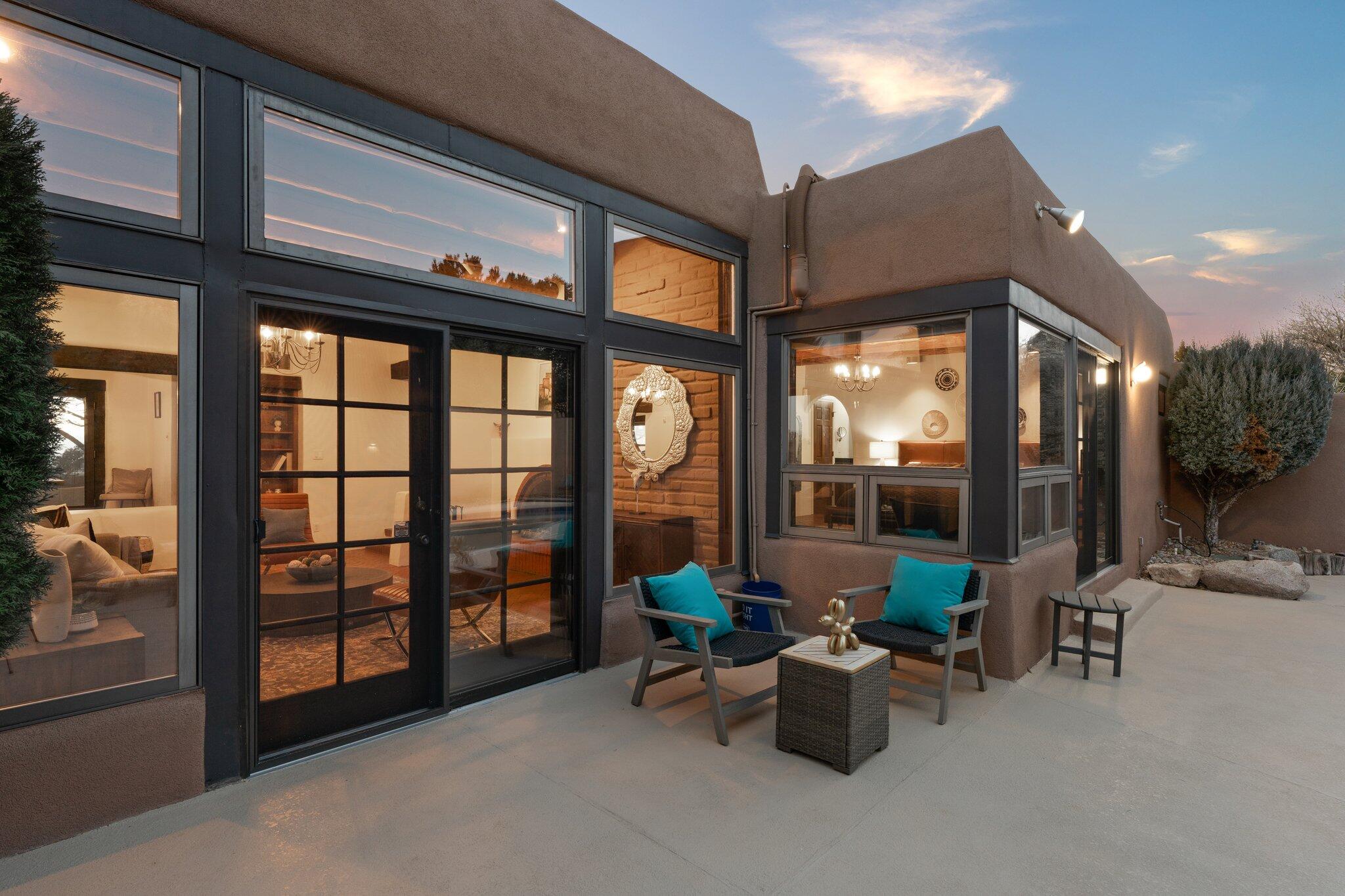 538 Black Bear Road NE