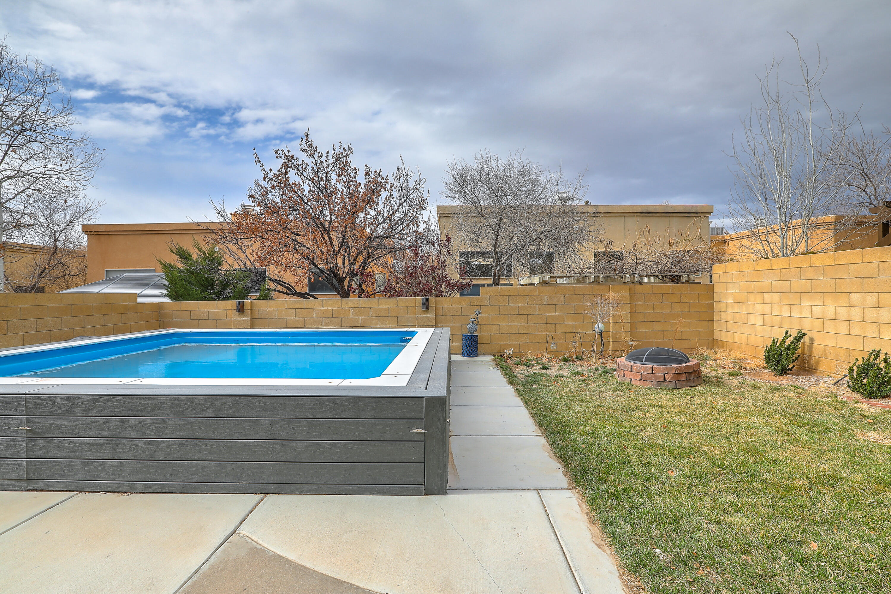 11401 Academy Ridge Road NE