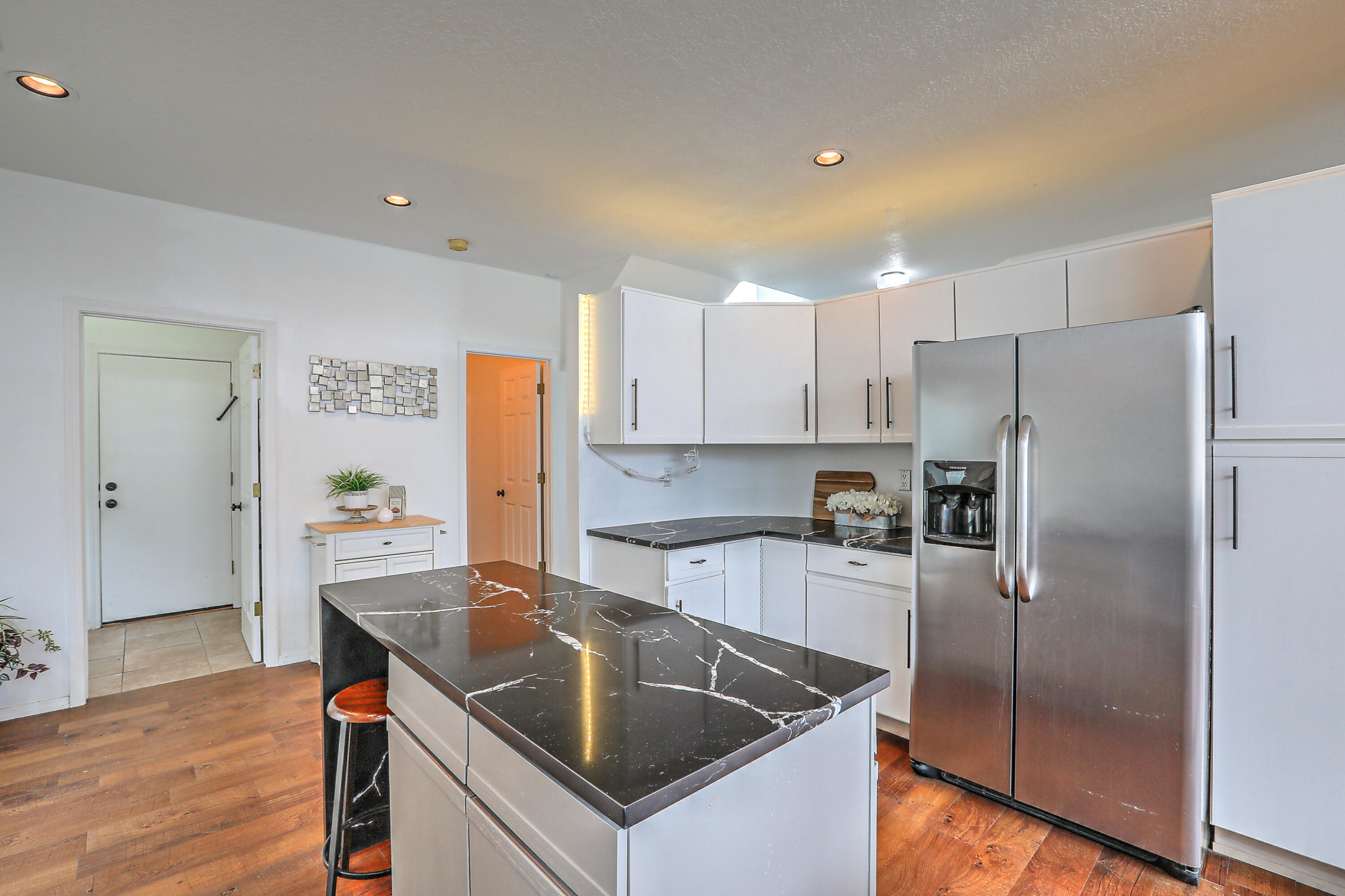 11401 Academy Ridge Road NE