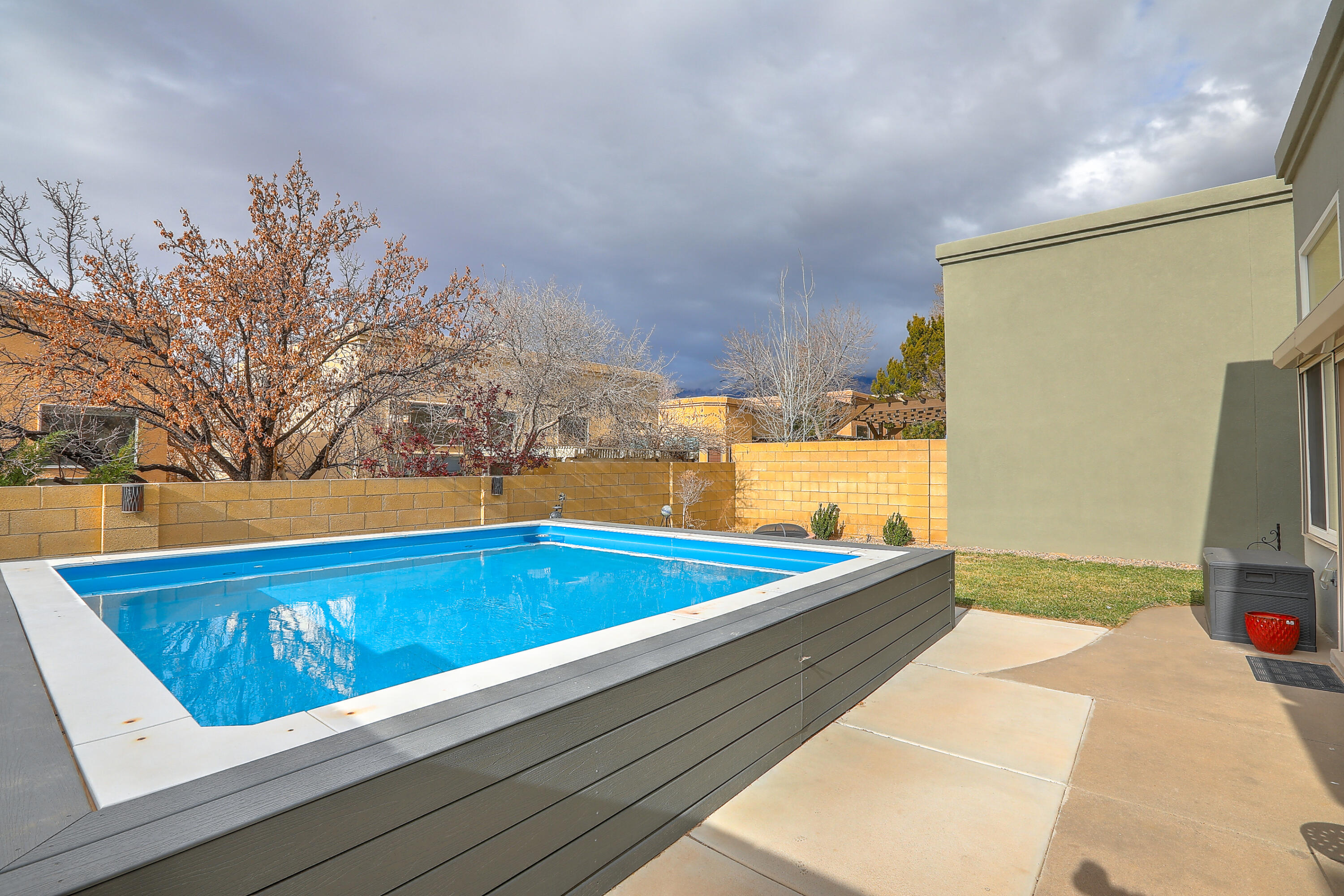 11401 Academy Ridge Road NE