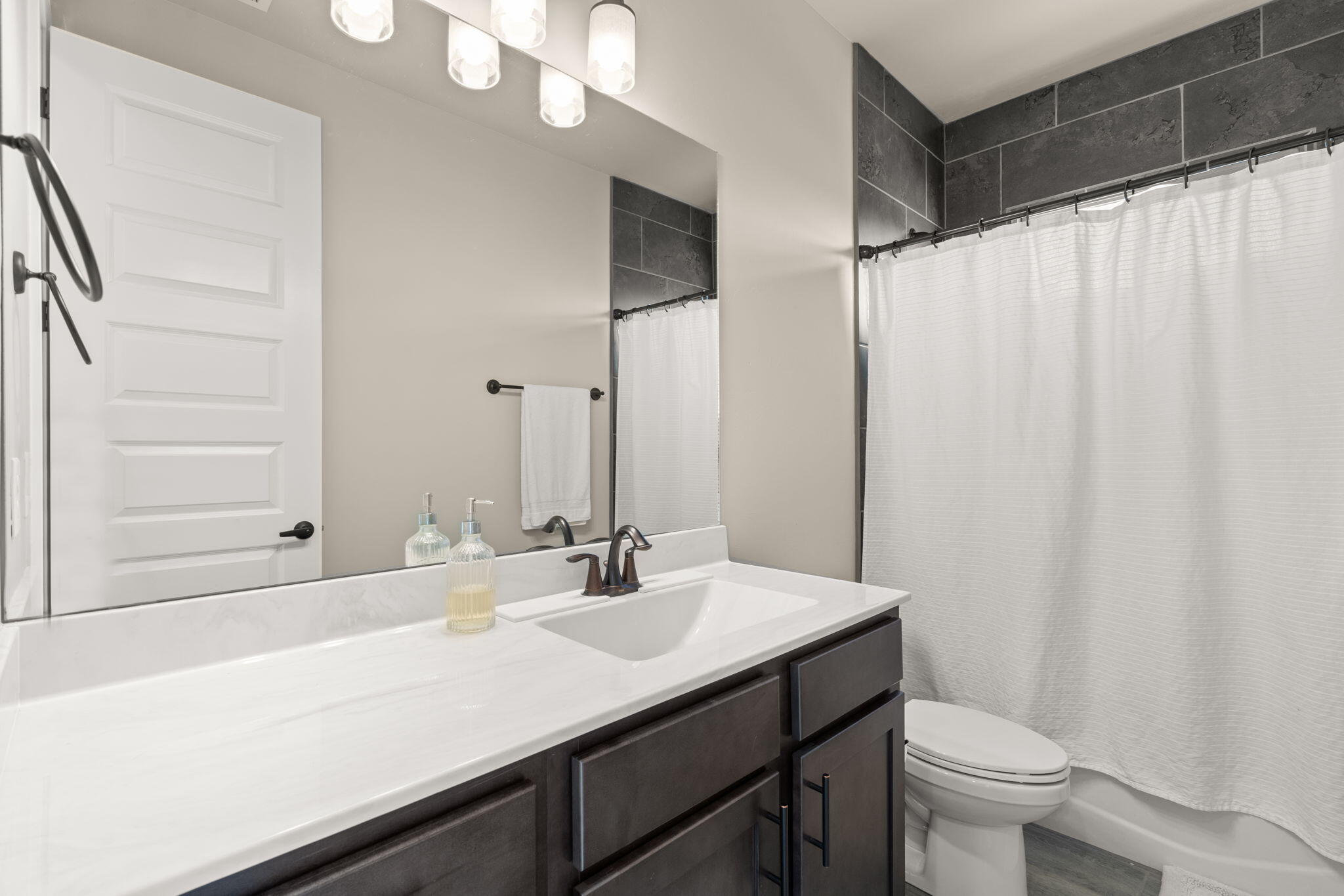 4349 Mountain Trail Loop NE