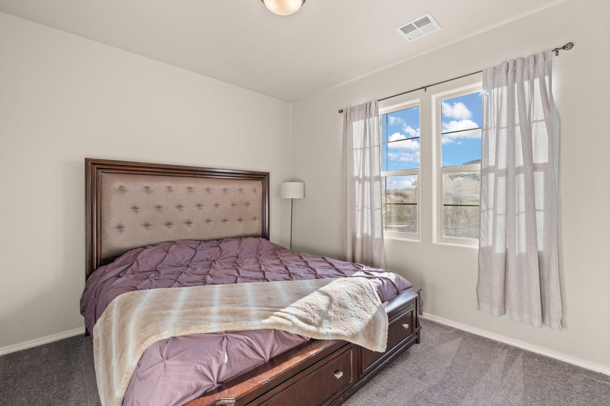 4349 Mountain Trail Loop NE