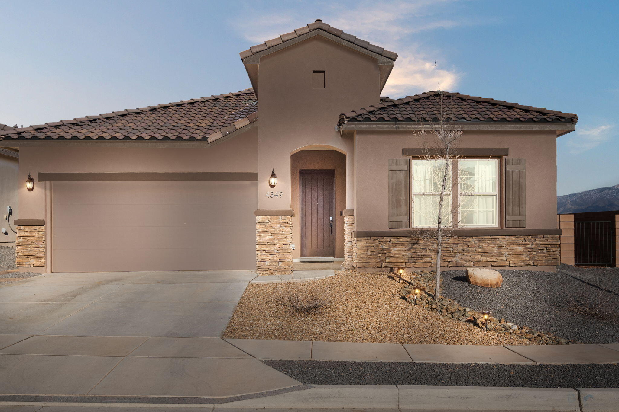 4349 Mountain Trail Loop NE