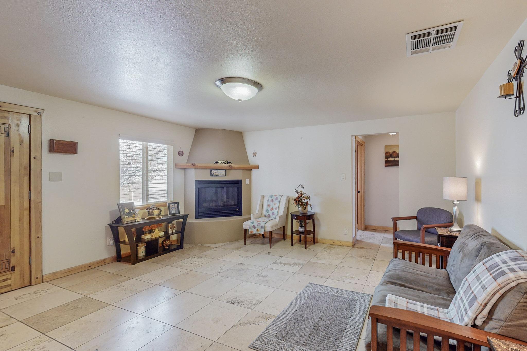 9644 Rio Grande Boulevard NW