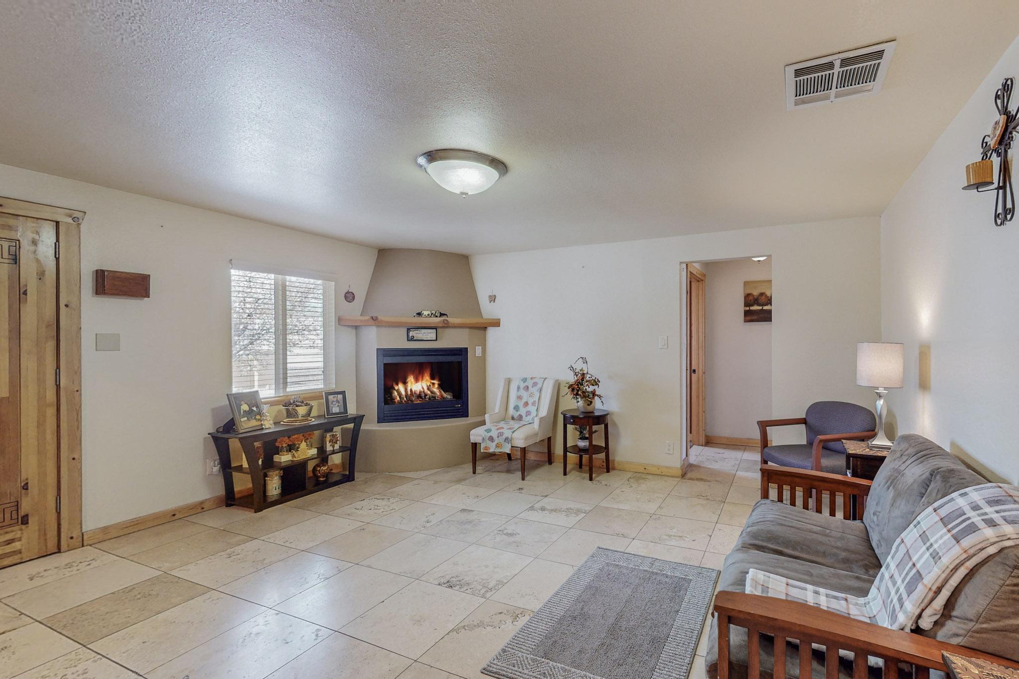 9644 Rio Grande Boulevard NW