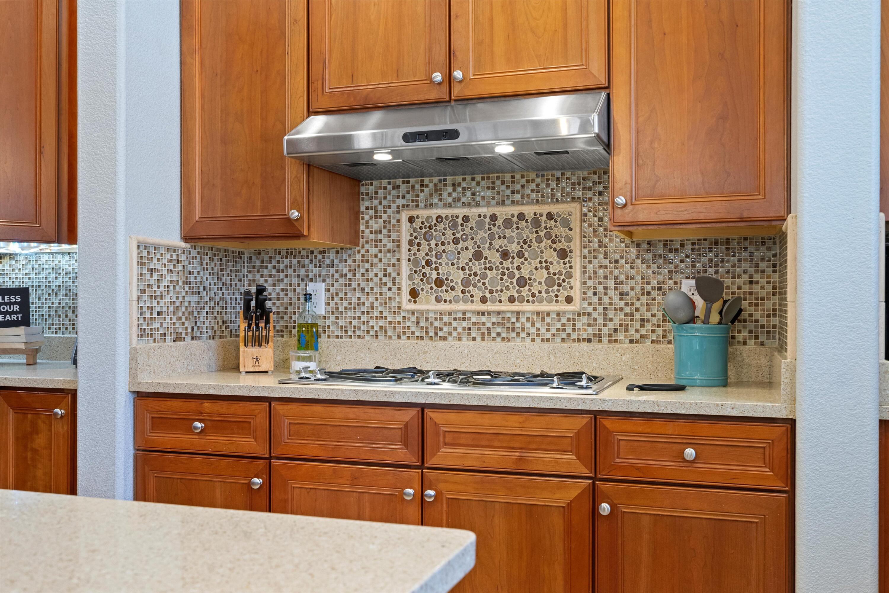 1007 Desert Broom Road NE