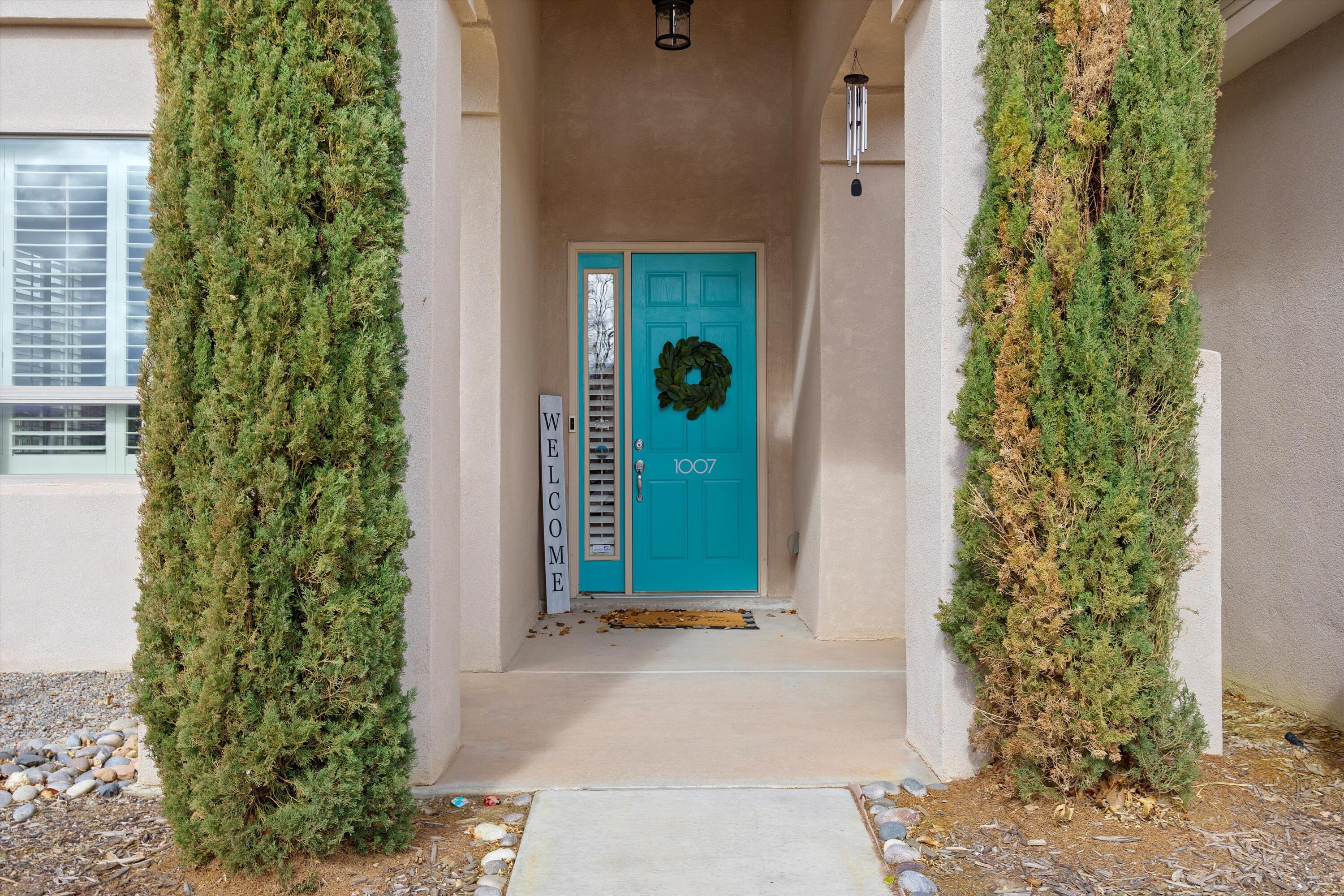 1007 Desert Broom Road NE