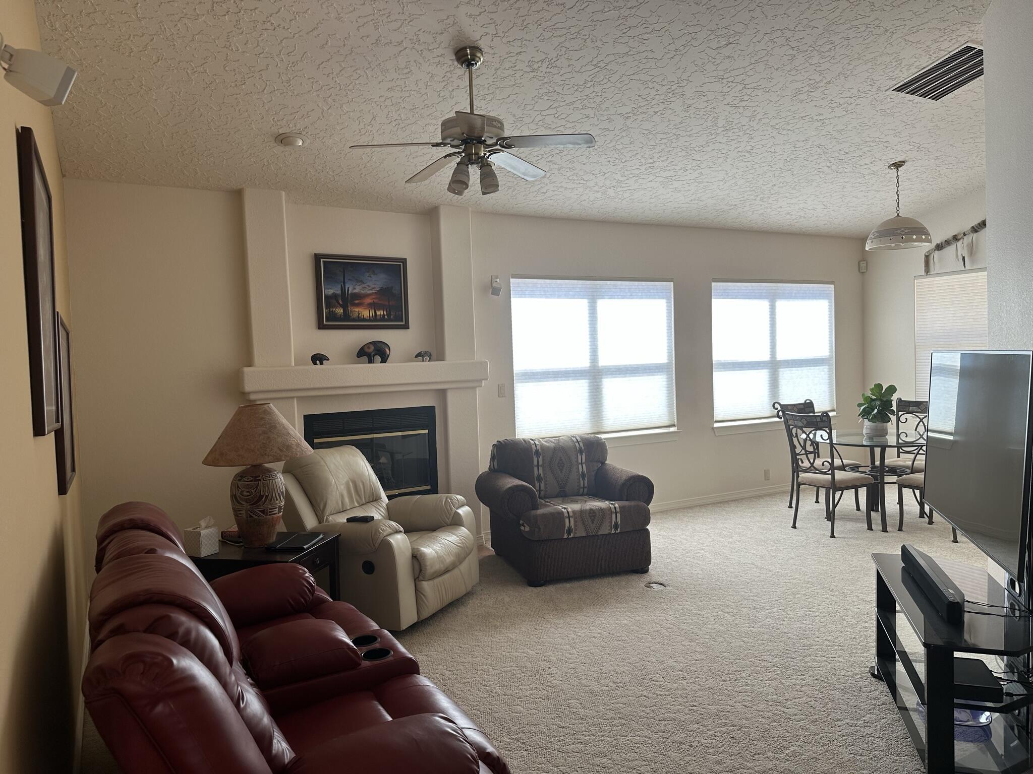 4923 Skyline View Court NE