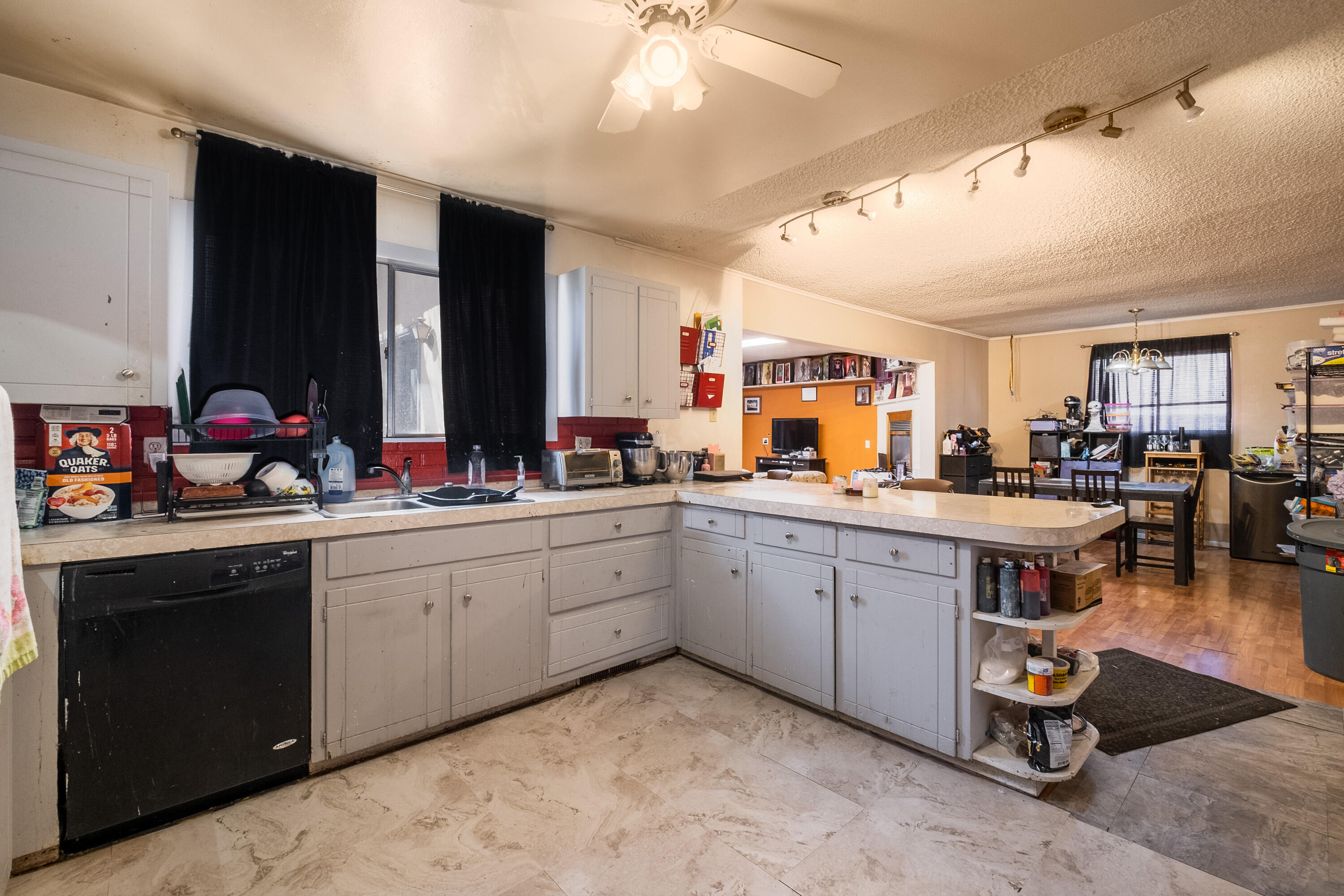 1015 Indiana Street NE