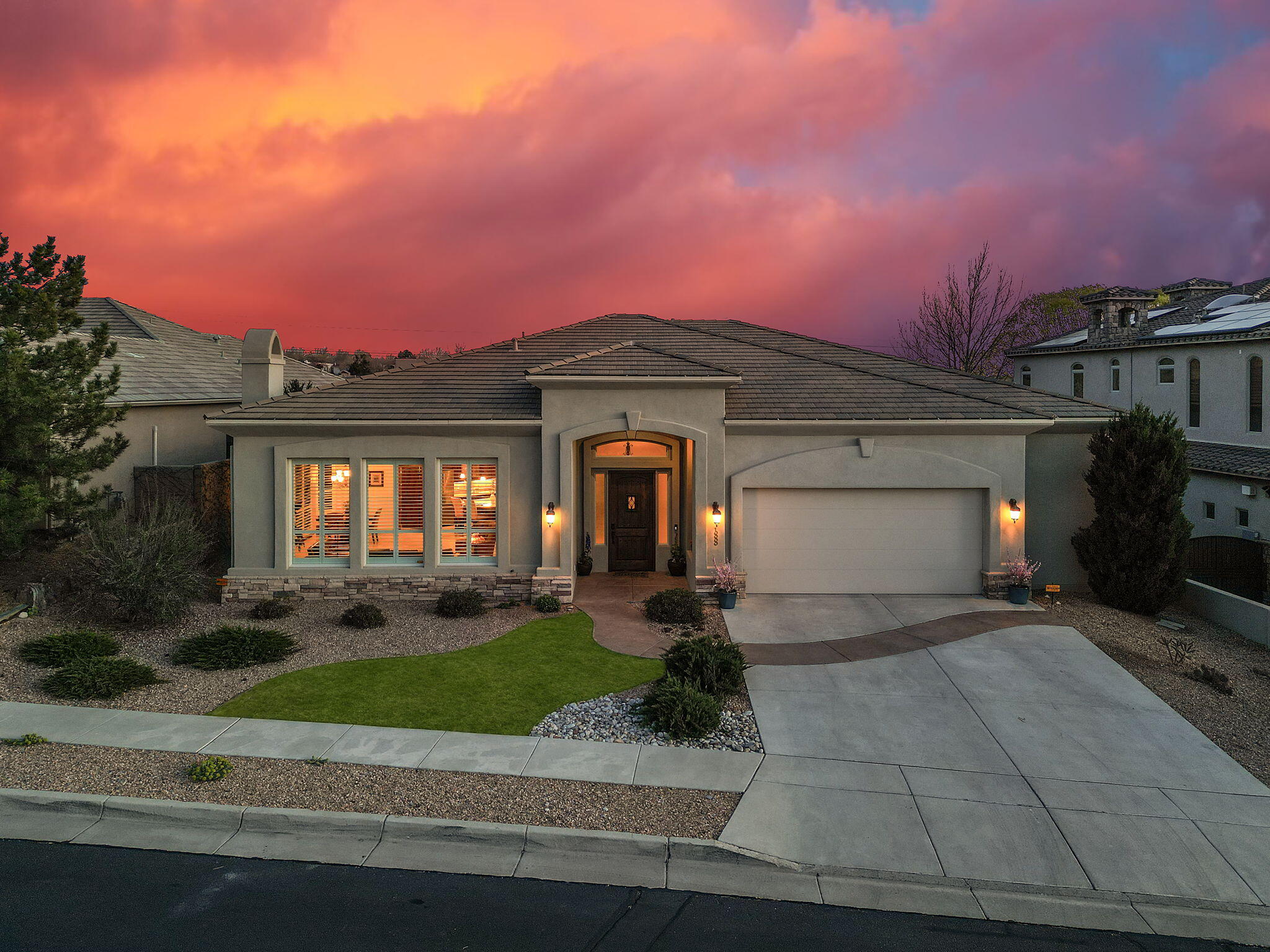 10000 Sand Verbena Trail NE