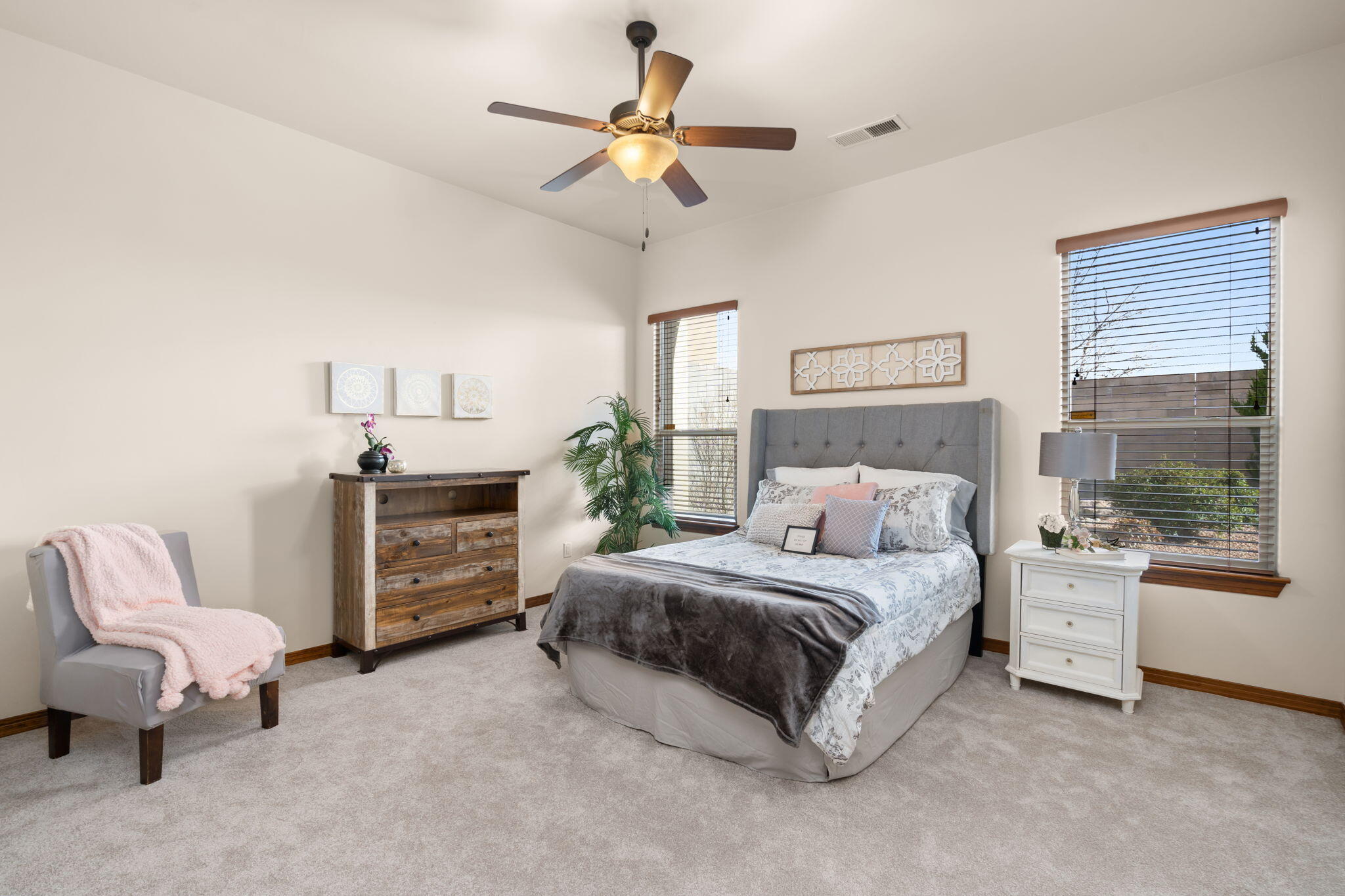 10000 Sand Verbena Trail NE