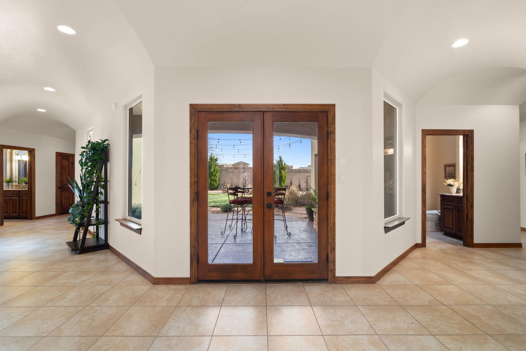 10000 Sand Verbena Trail NE