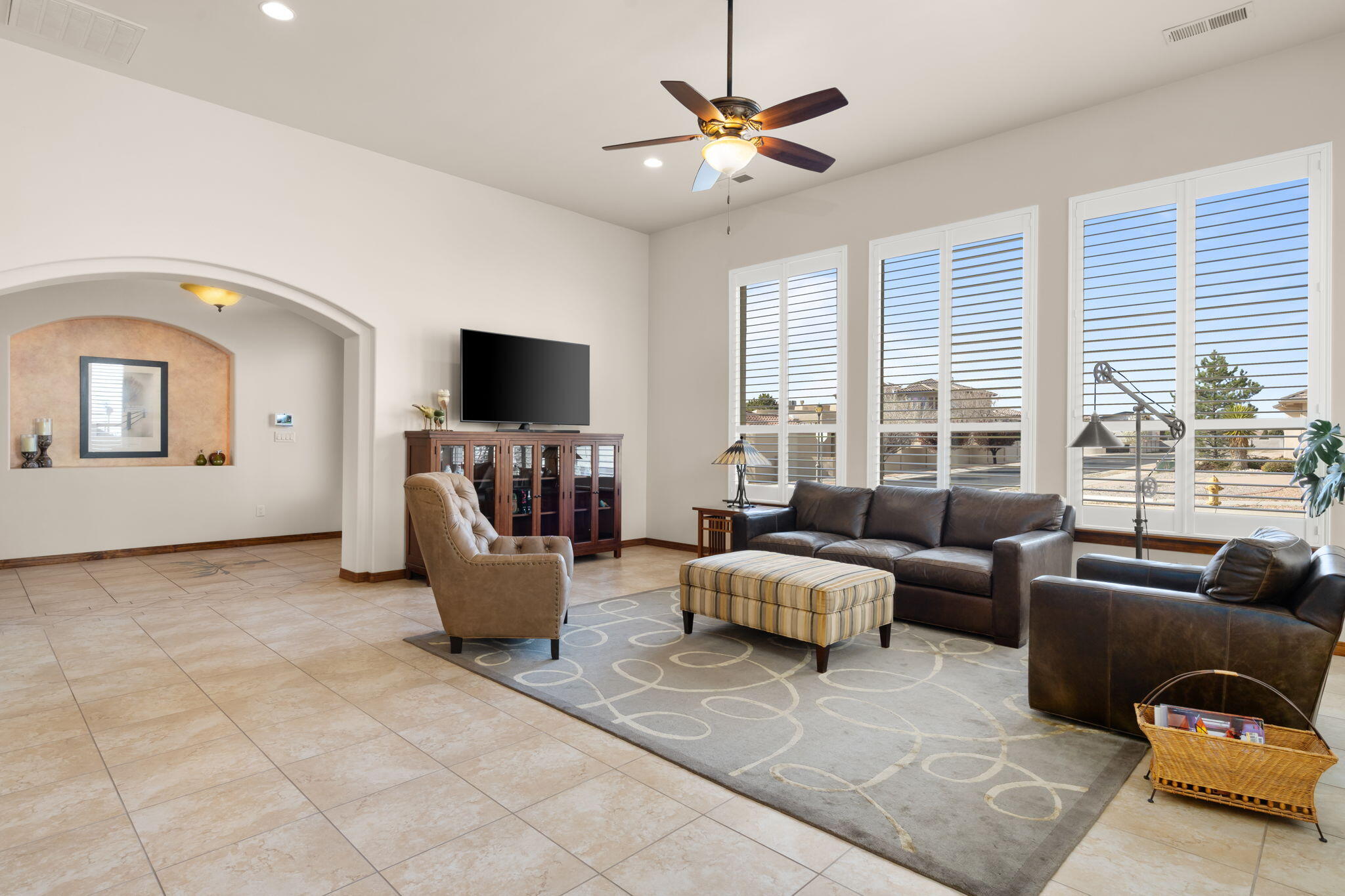 10000 Sand Verbena Trail NE