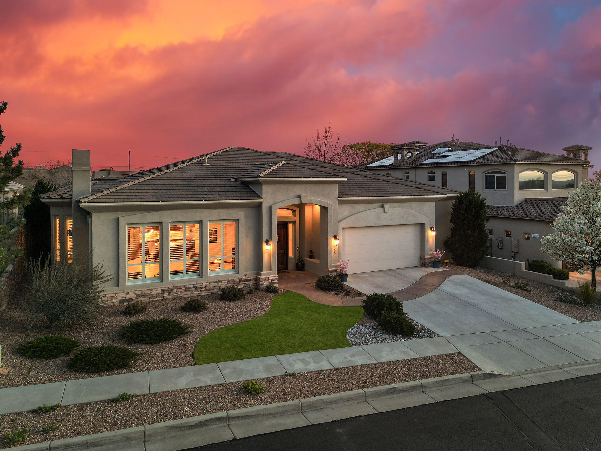 10000 Sand Verbena Trail NE