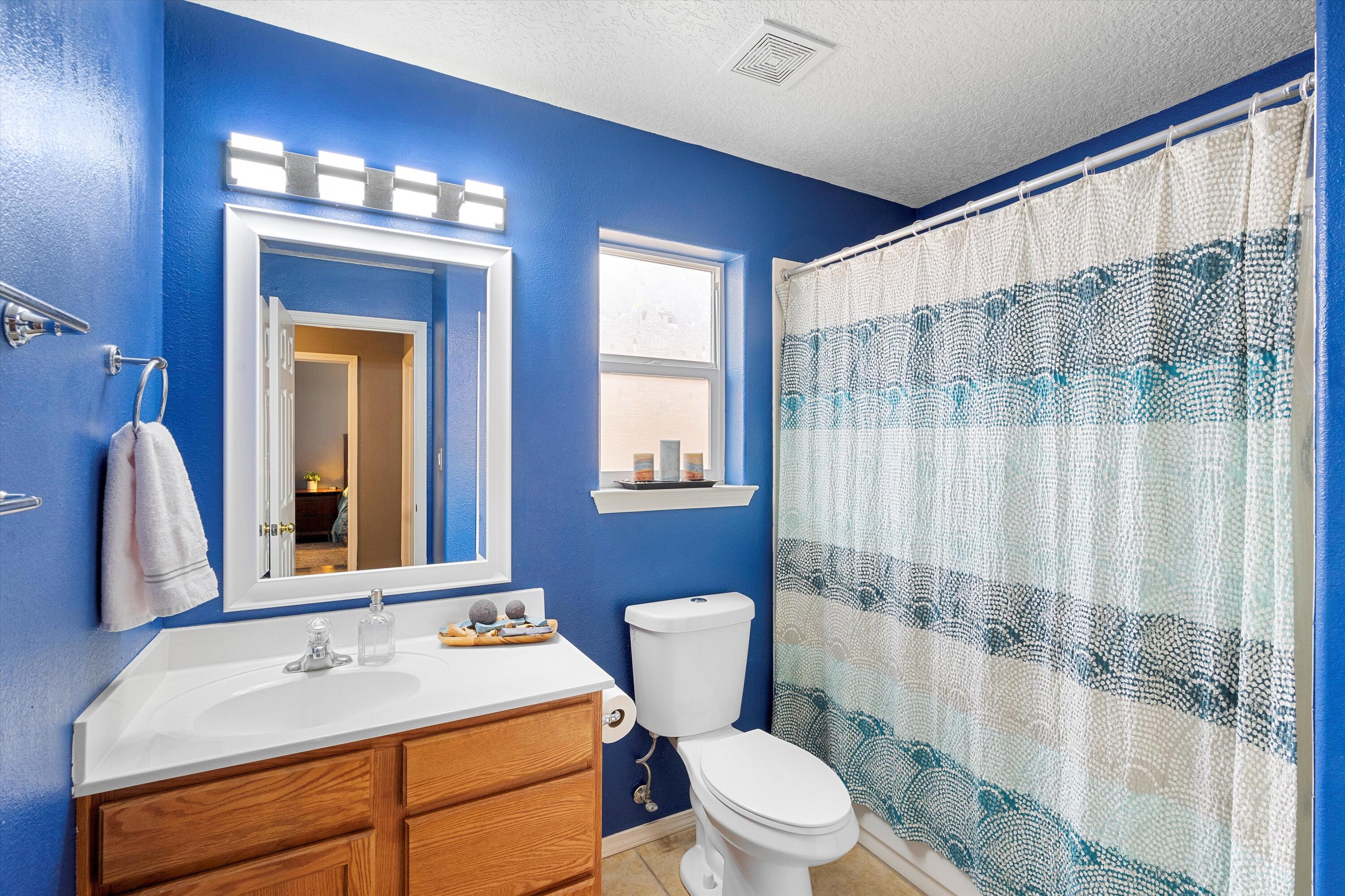 3839 Desert Pinon Drive NE