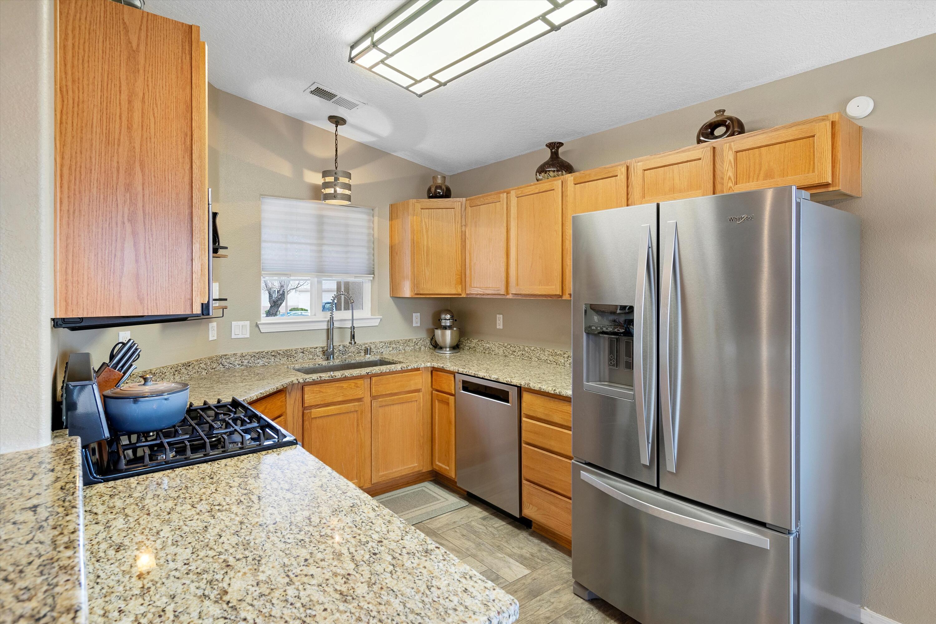 3839 Desert Pinon Drive NE