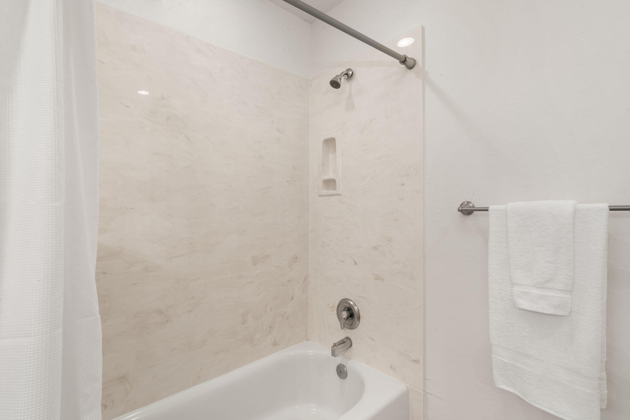 13304 Hidden Valley Road NE