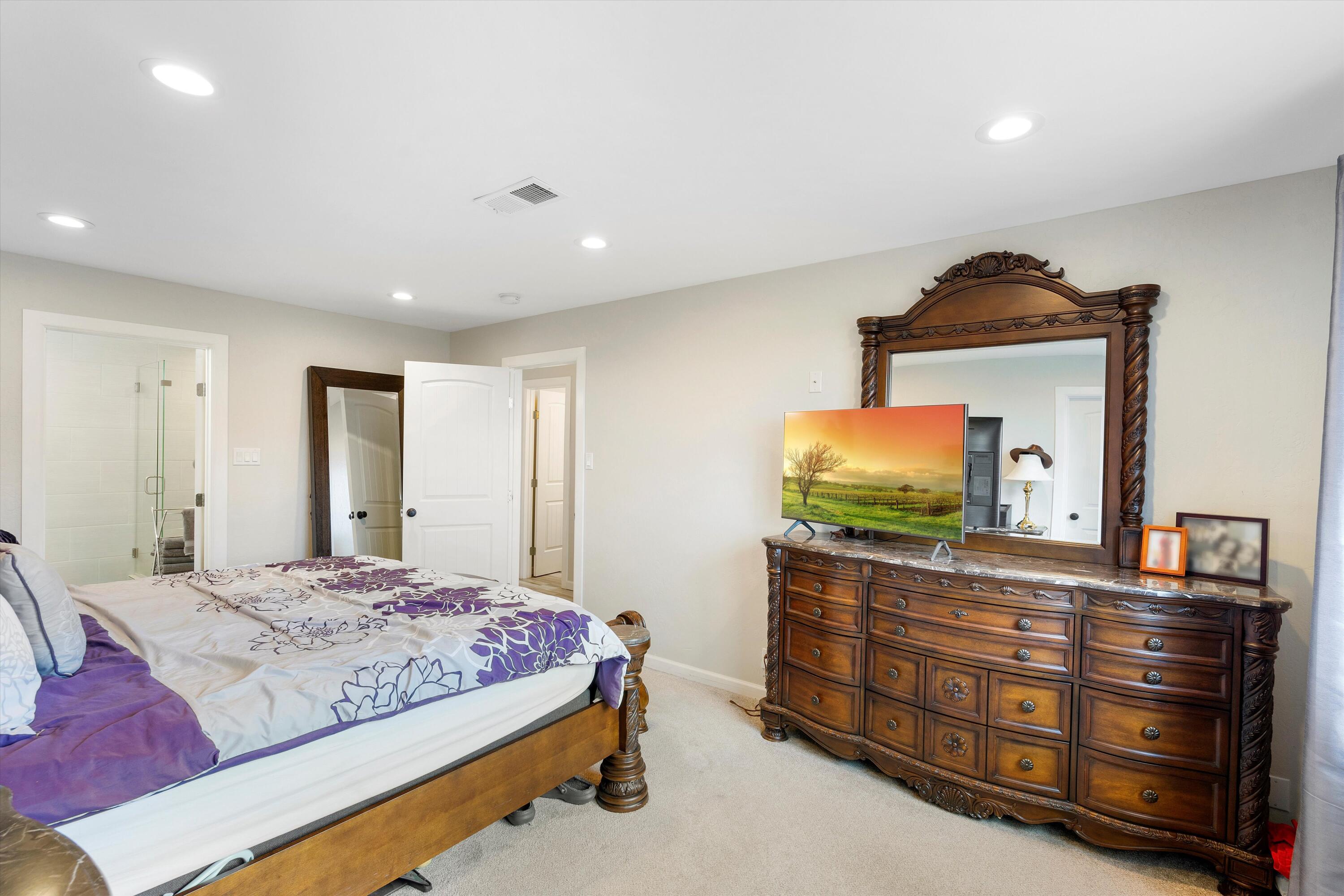 10811 Del Rey Avenue NE