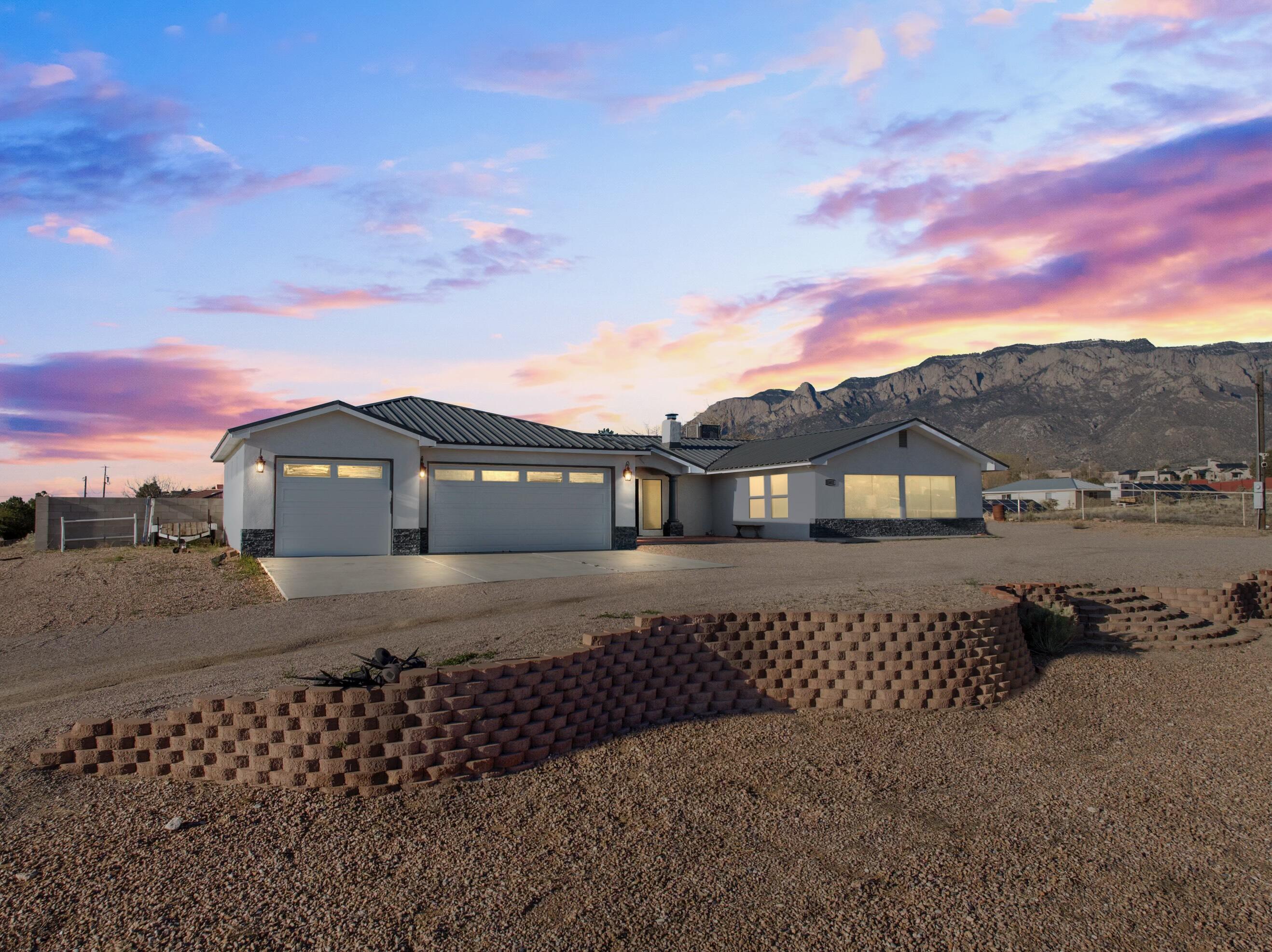 10811 Del Rey Avenue NE