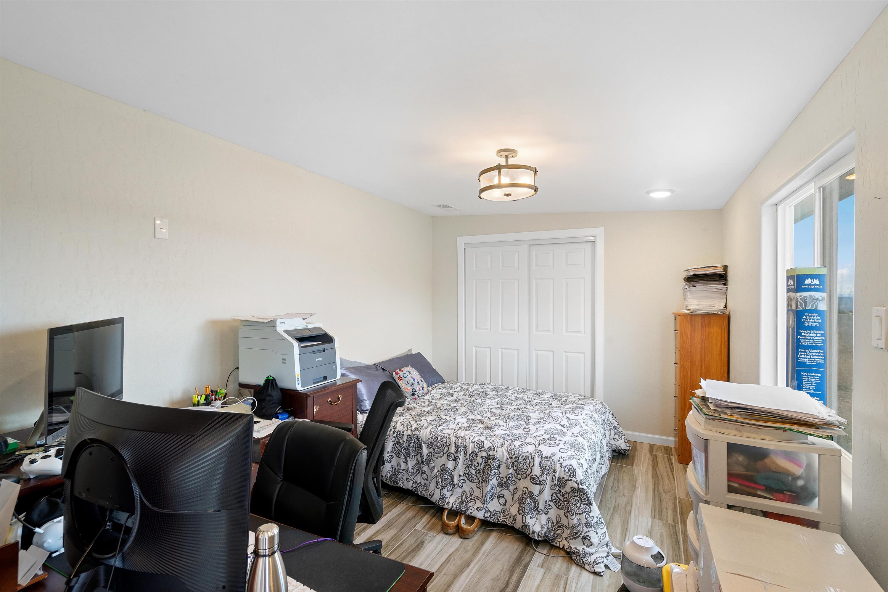 10811 Del Rey Avenue NE