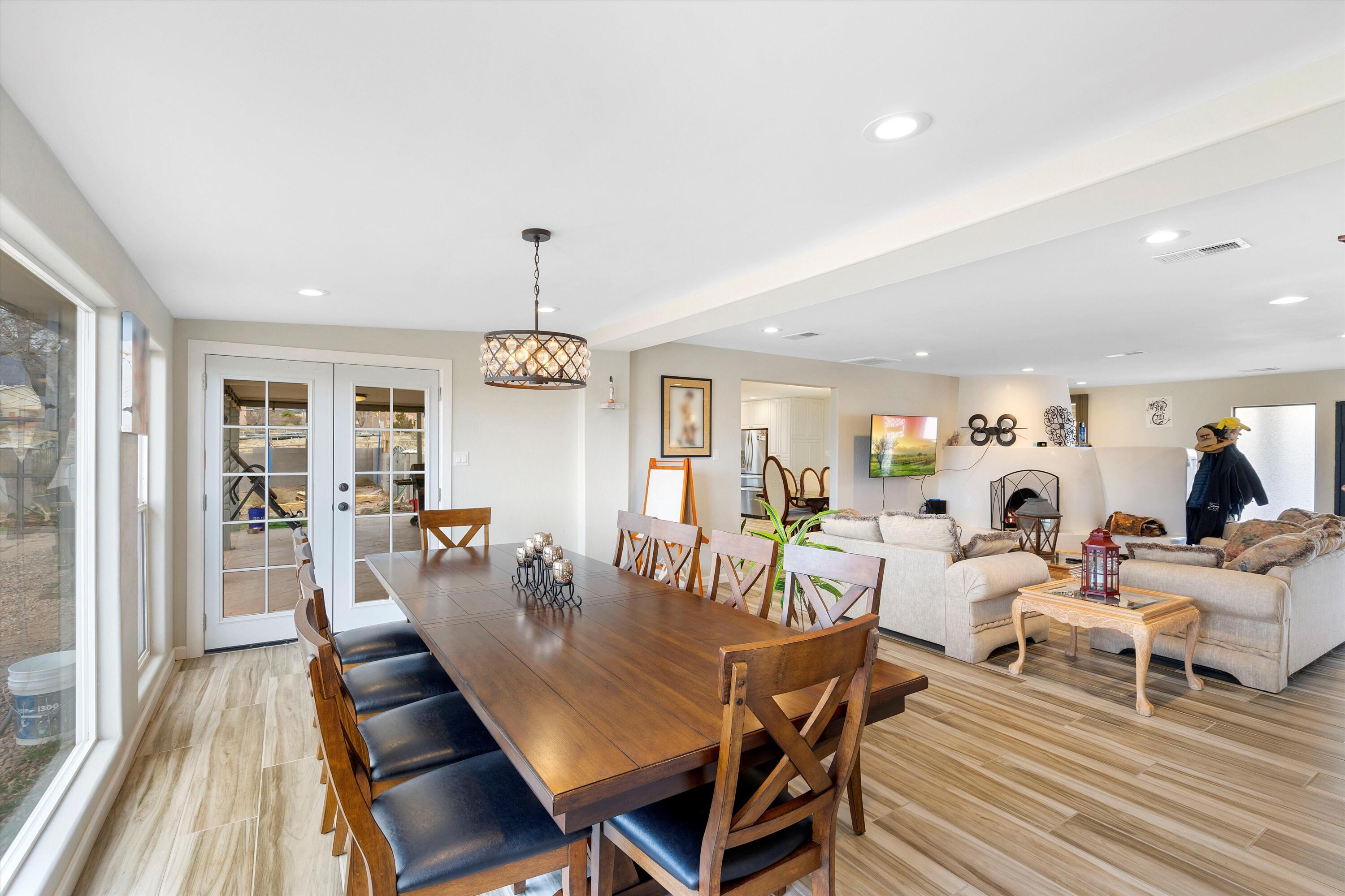 10811 Del Rey Avenue NE