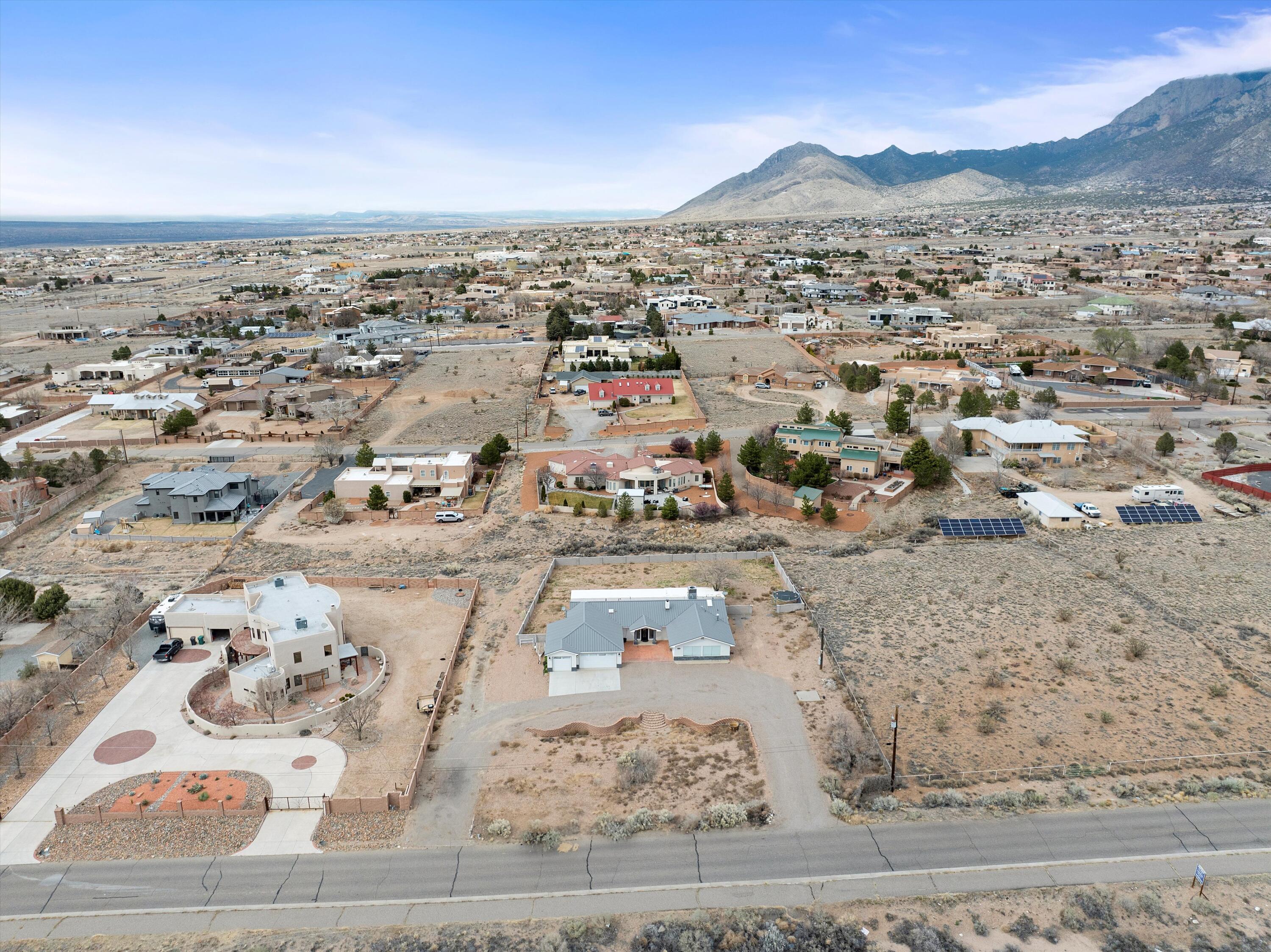 10811 Del Rey Avenue NE