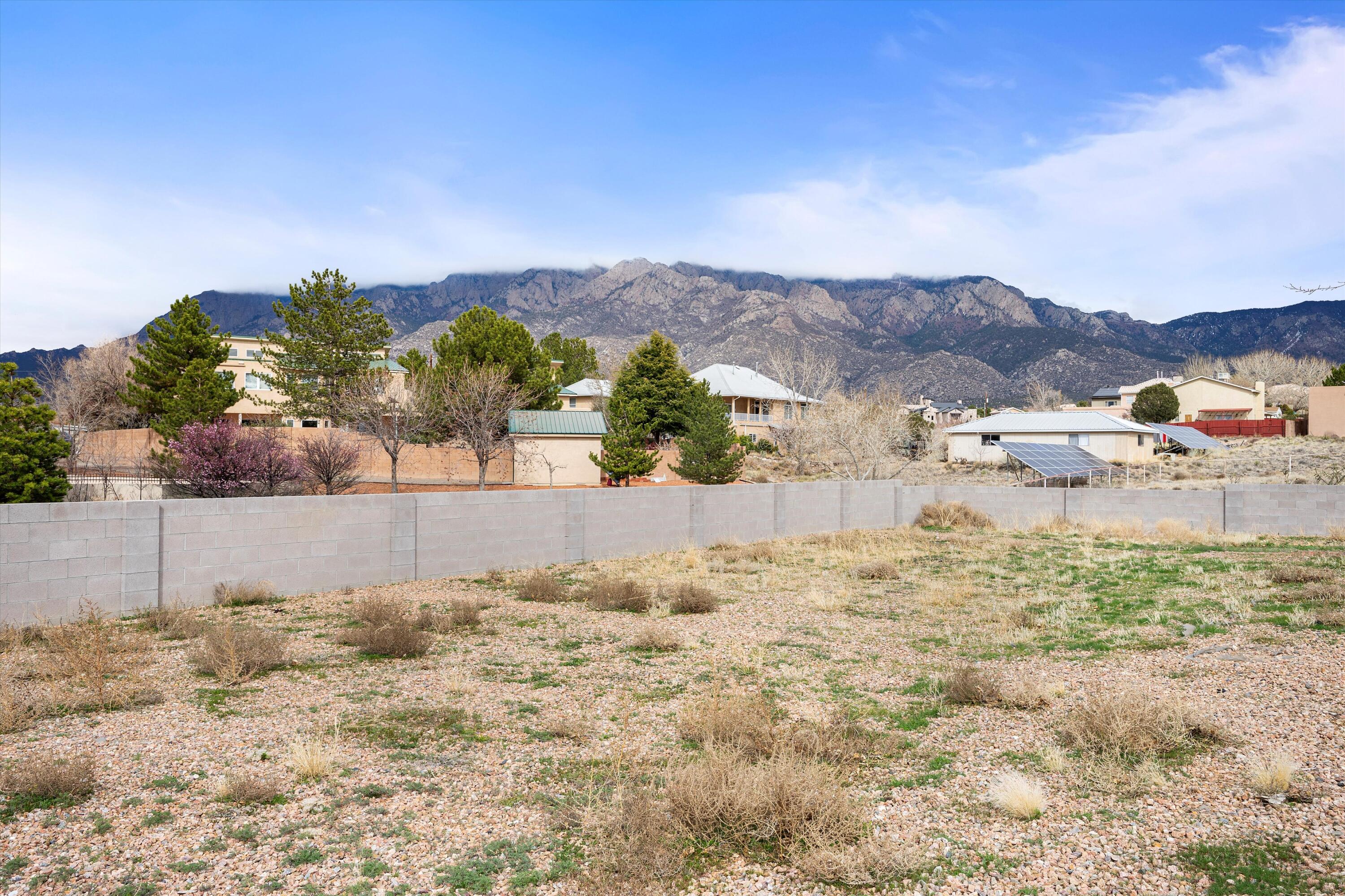 10811 Del Rey Avenue NE