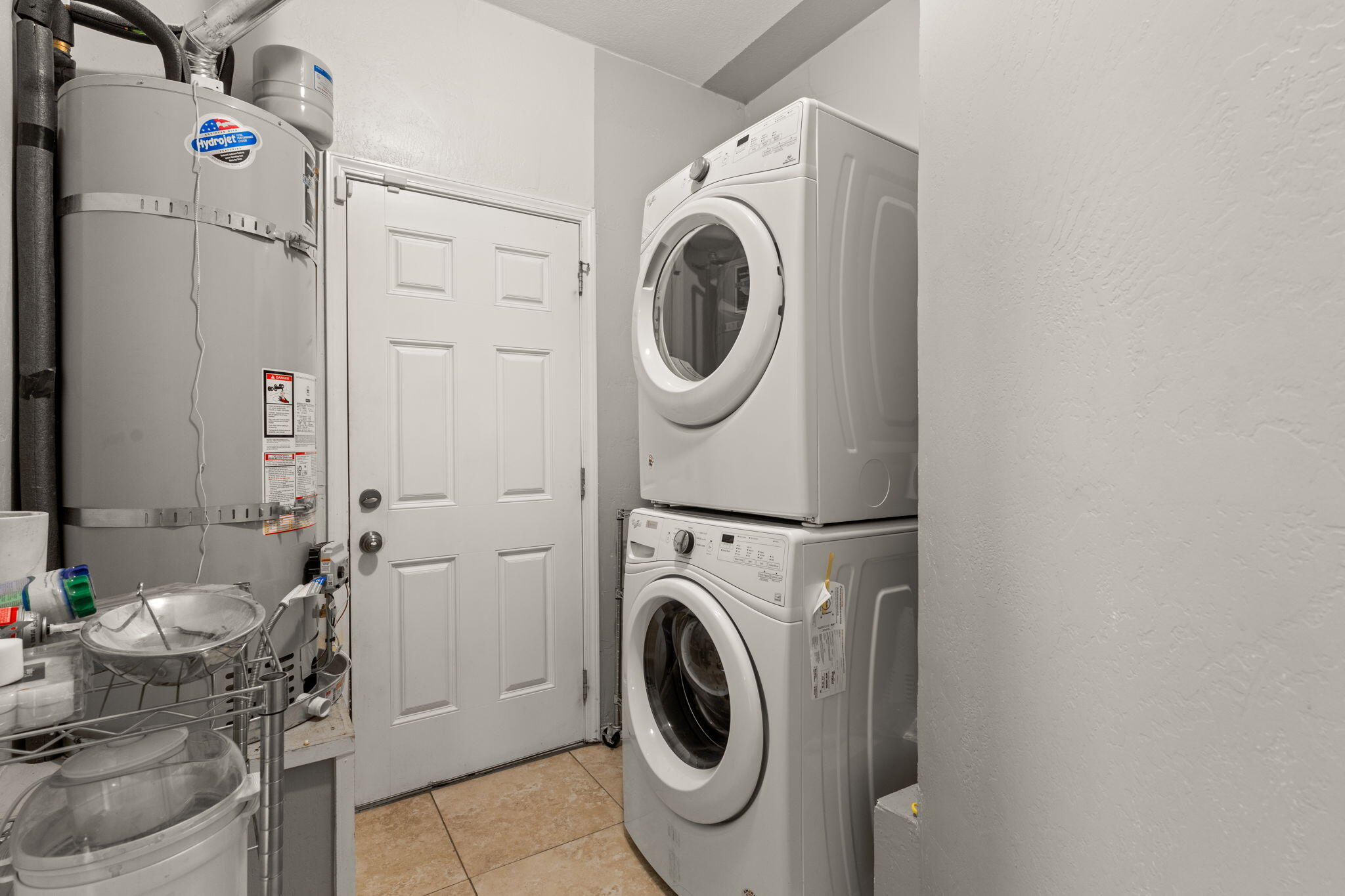 1037 Quincy Street SE