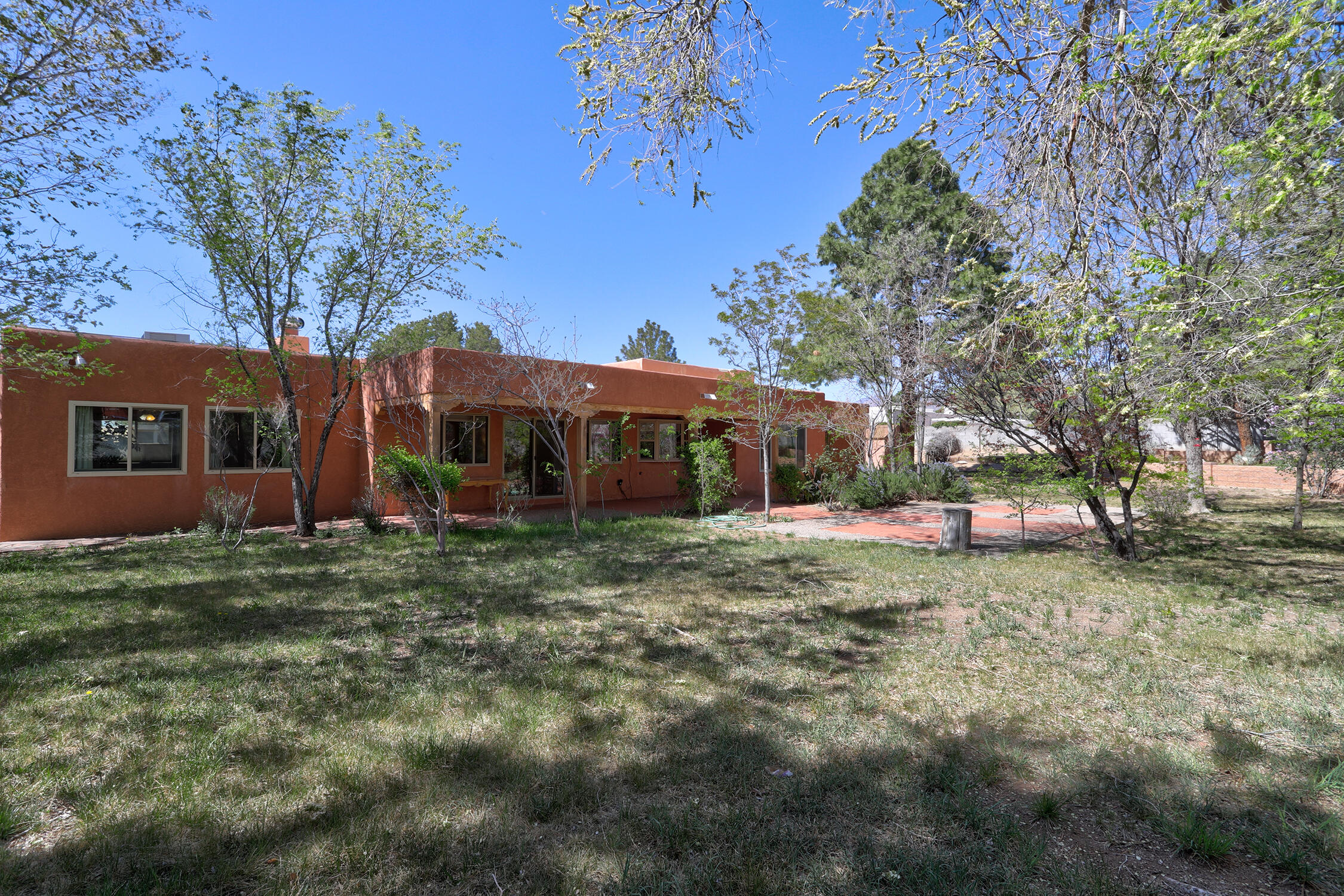 1020 Brazos Place SE