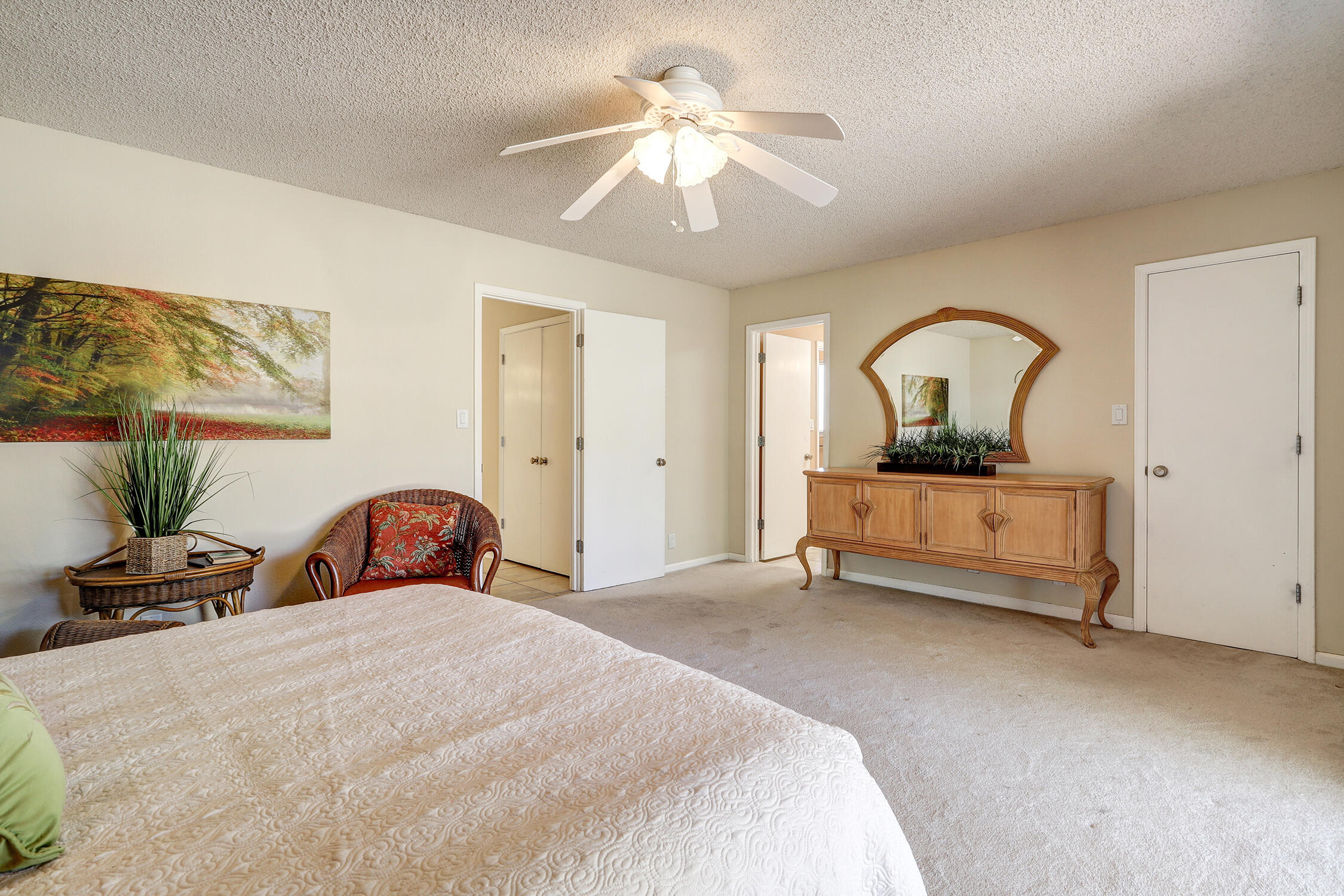 1020 Brazos Place SE